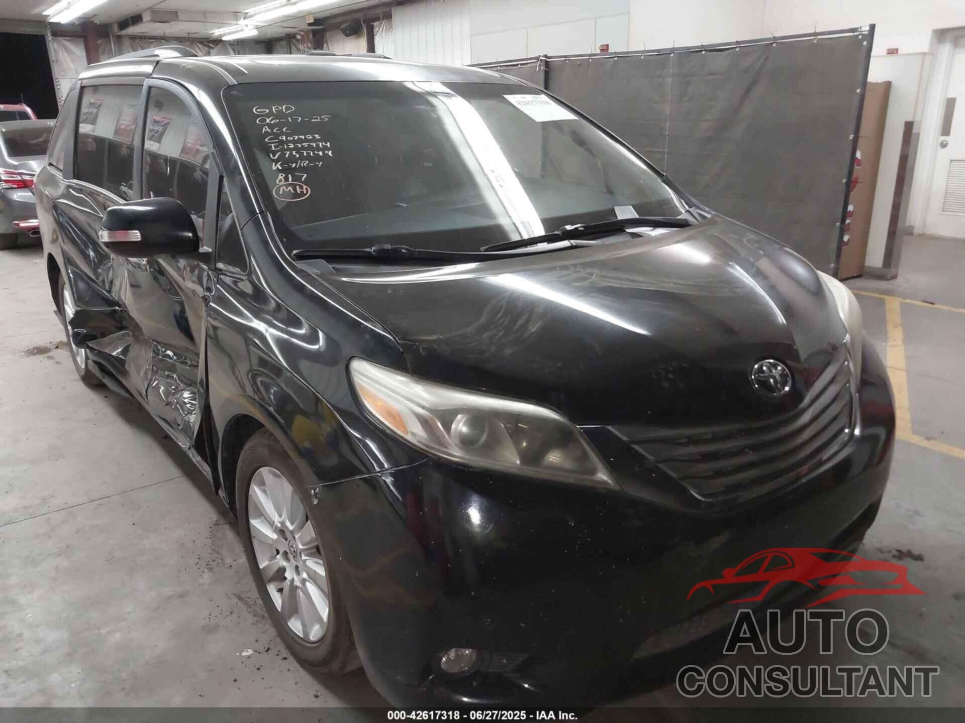 TOYOTA SIENNA 2016 - 5TDYK3DC2GS757749