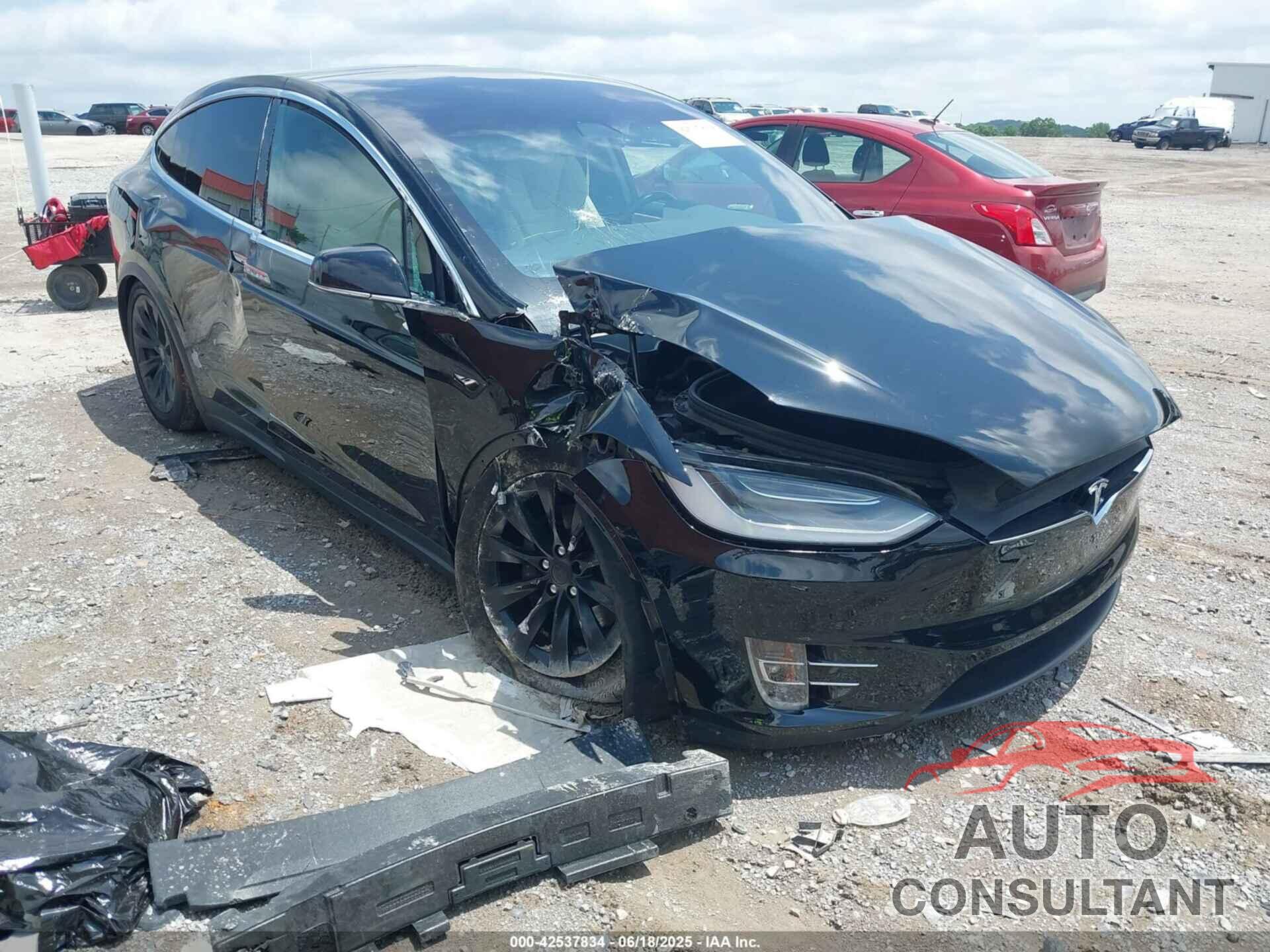 TESLA MODEL X 2021 - 5YJXCDE22MF320841