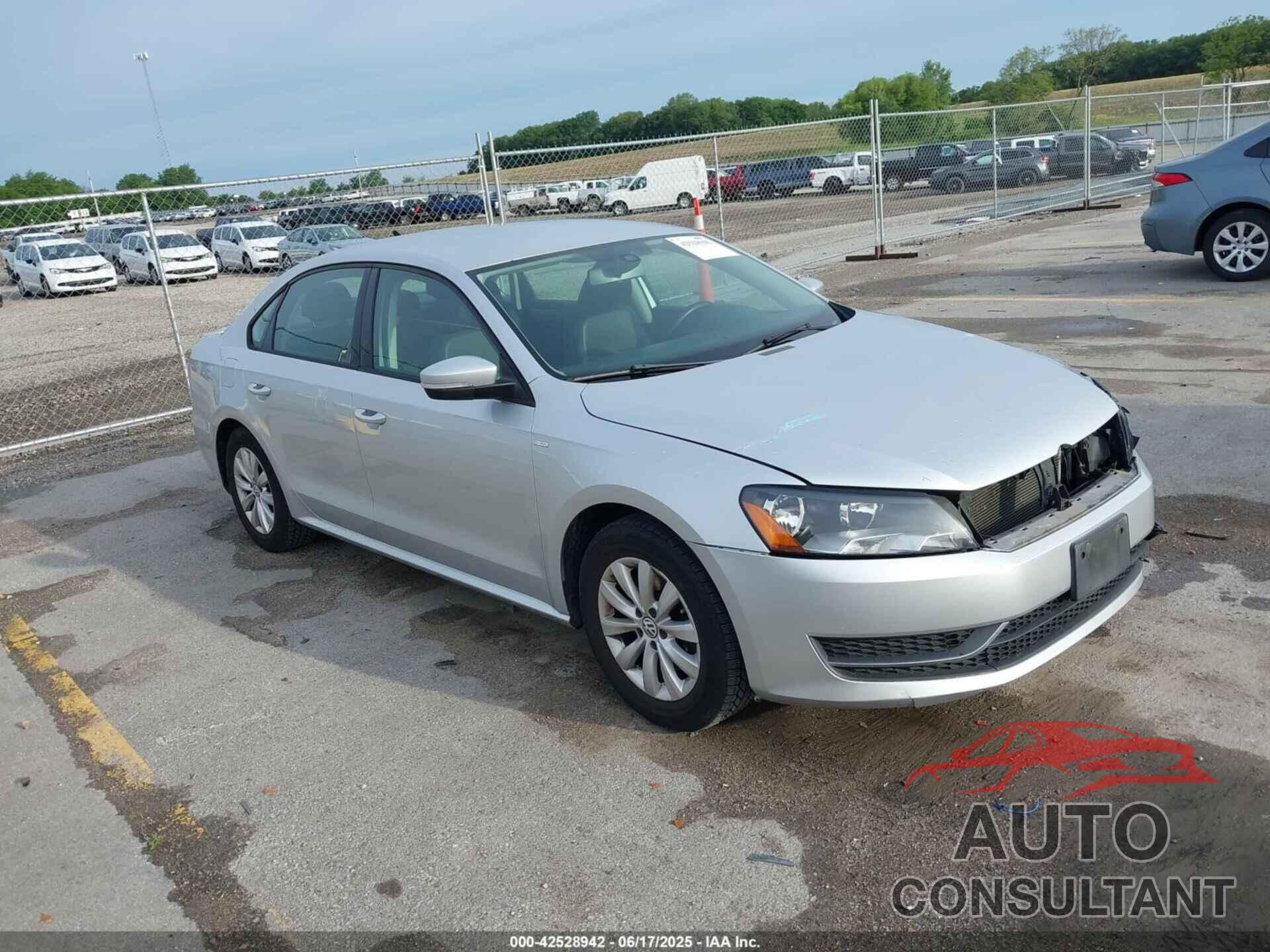 VOLKSWAGEN PASSAT 2014 - 1VWAS7A32EC112849