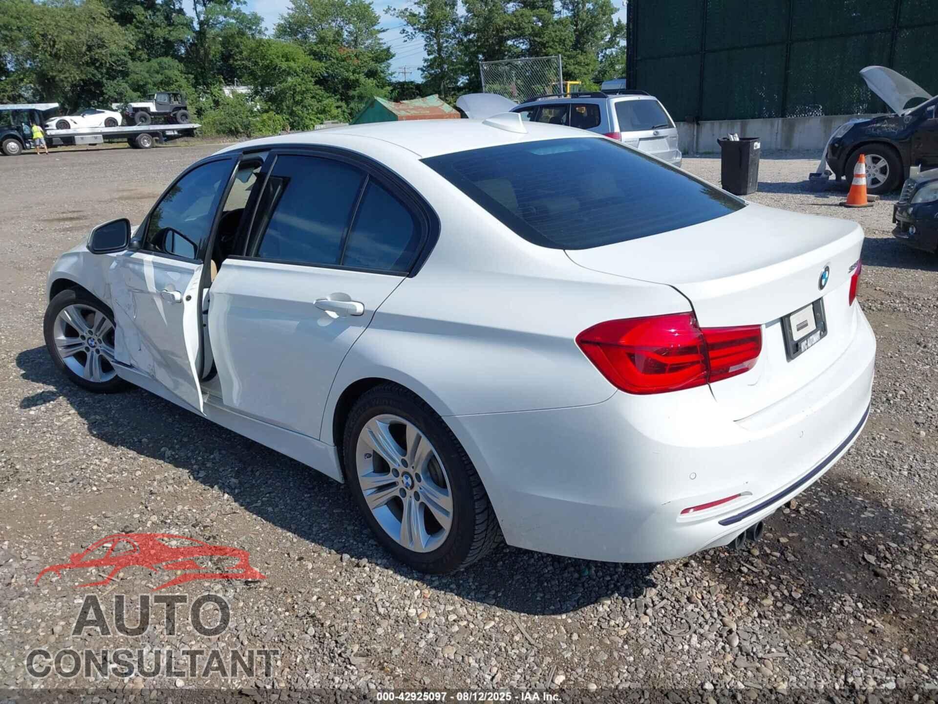 BMW 328I 2016 - WBA8E9G52GNU28706