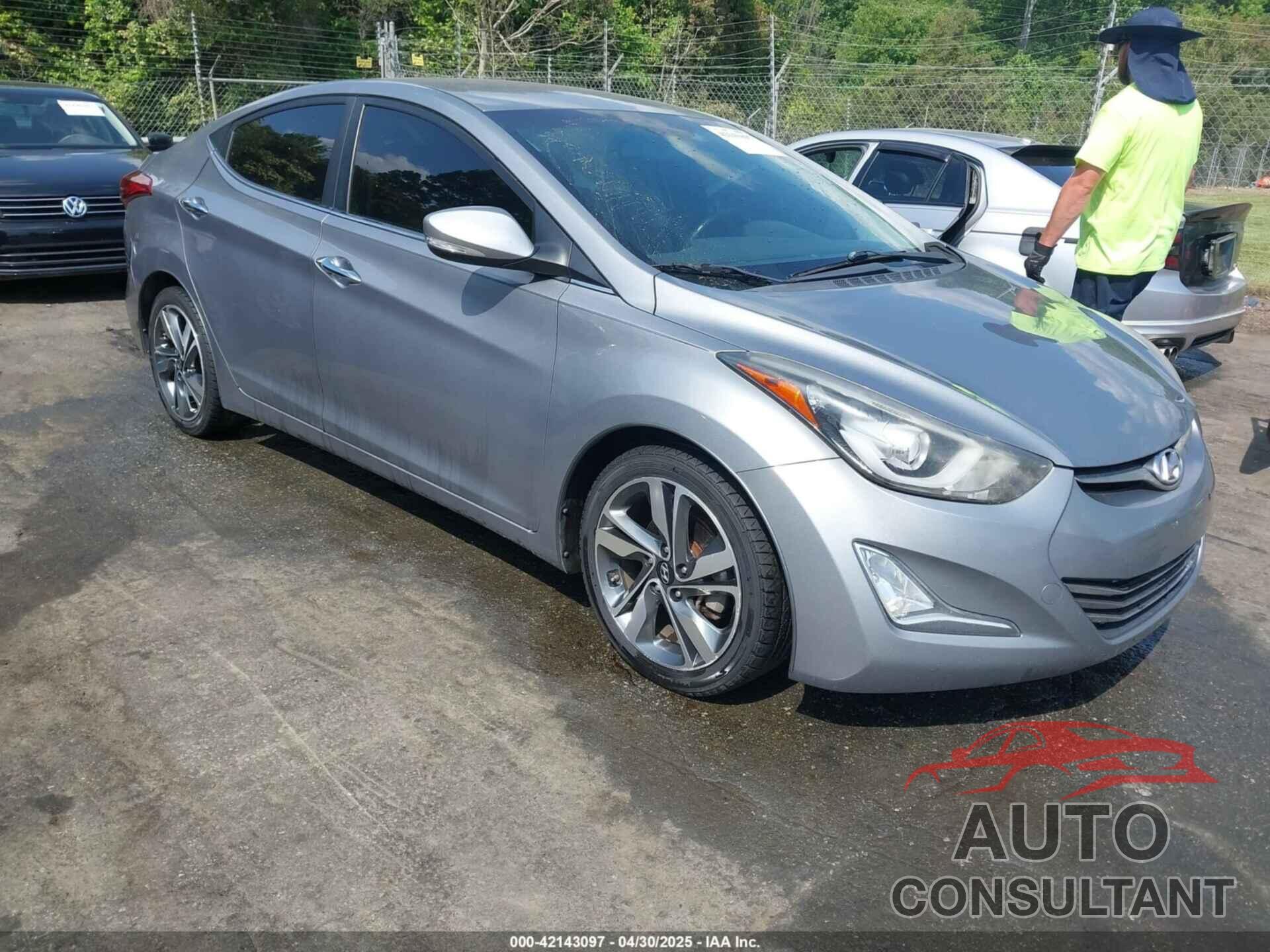 HYUNDAI ELANTRA 2015 - KMHDH4AE6FU361905