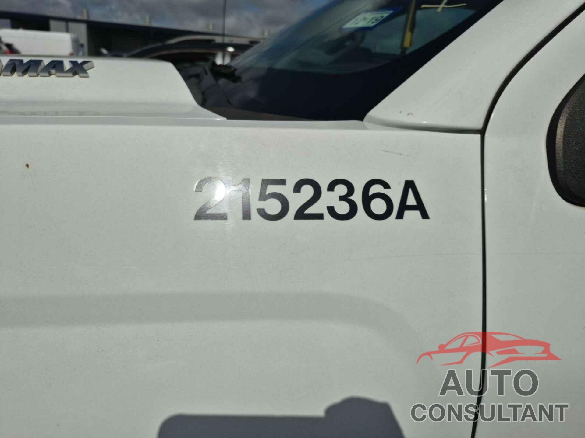 CHEVROLET SILVERADO 2015 - 1GC1KVE88FF554547