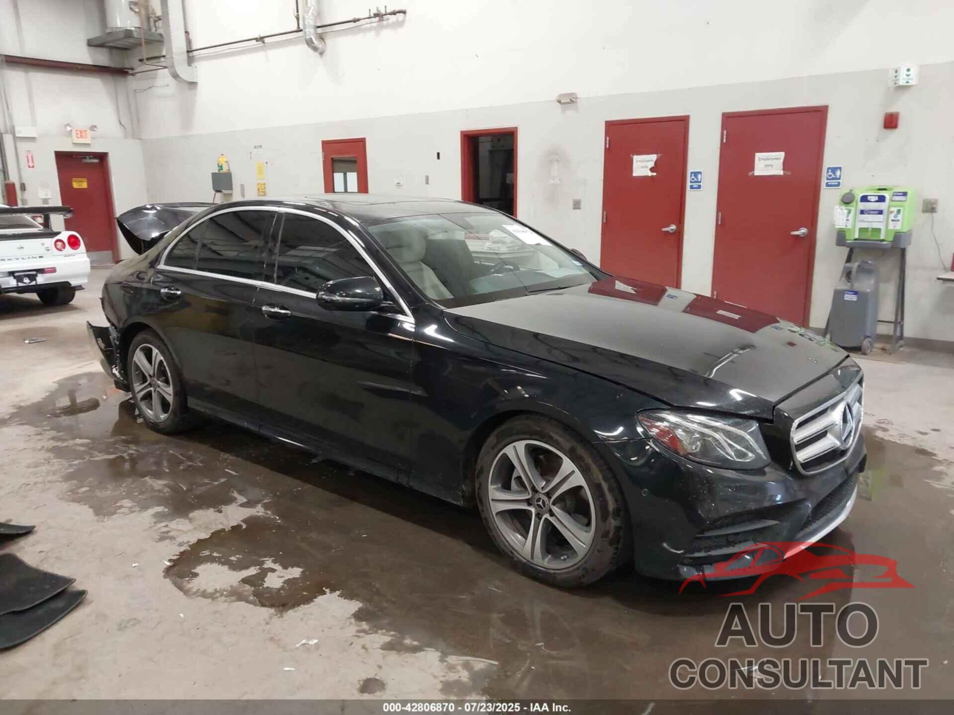 MERCEDES-BENZ E 300 2018 - WDDZF4JB9JA390787