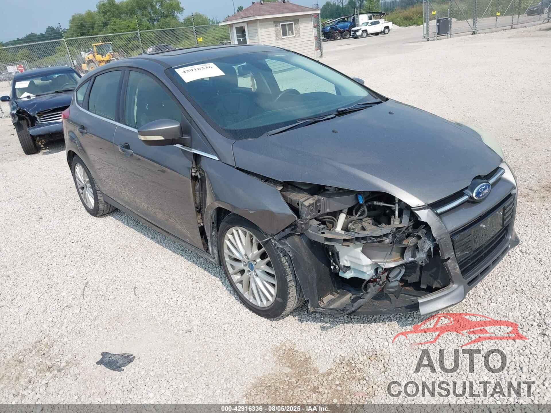 FORD FOCUS 2012 - 1FAHP3M28CL135067