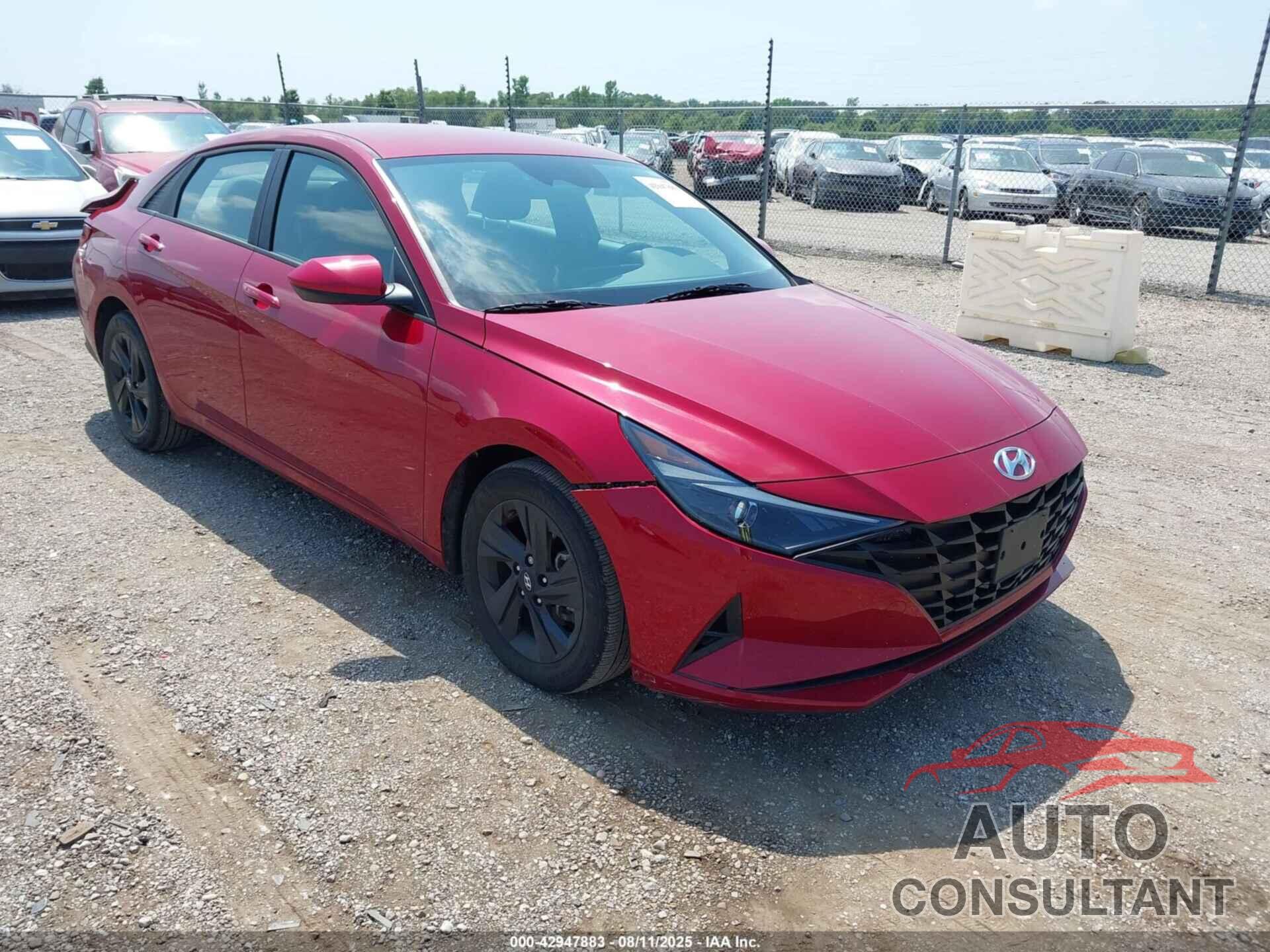 HYUNDAI ELANTRA 2022 - KMHLM4AG4NU363711