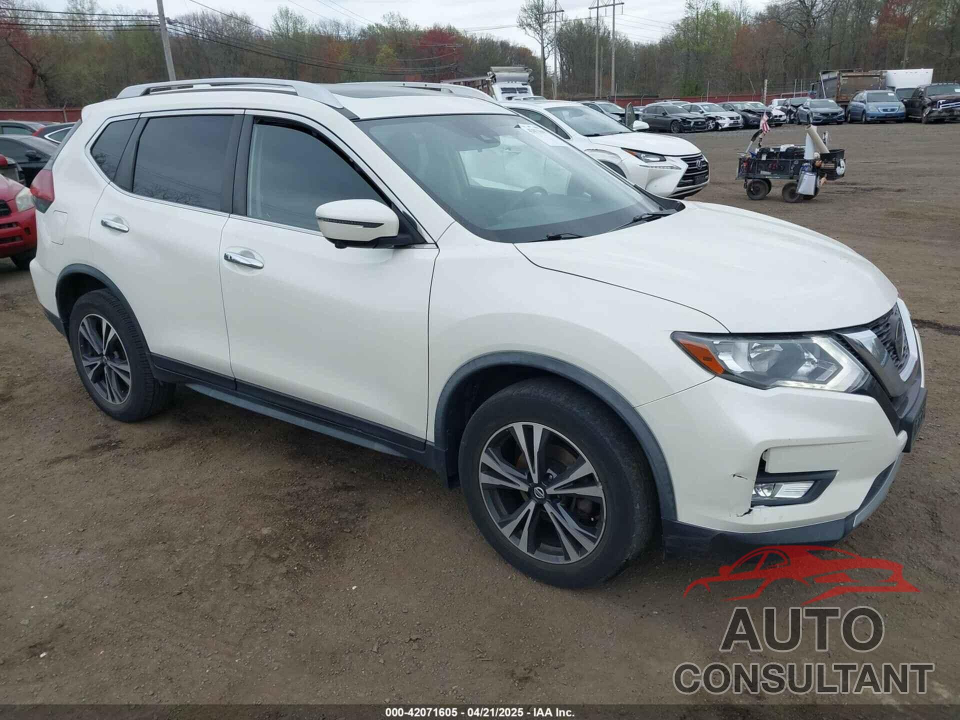 NISSAN ROGUE 2019 - JN8AT2MV4KW380395