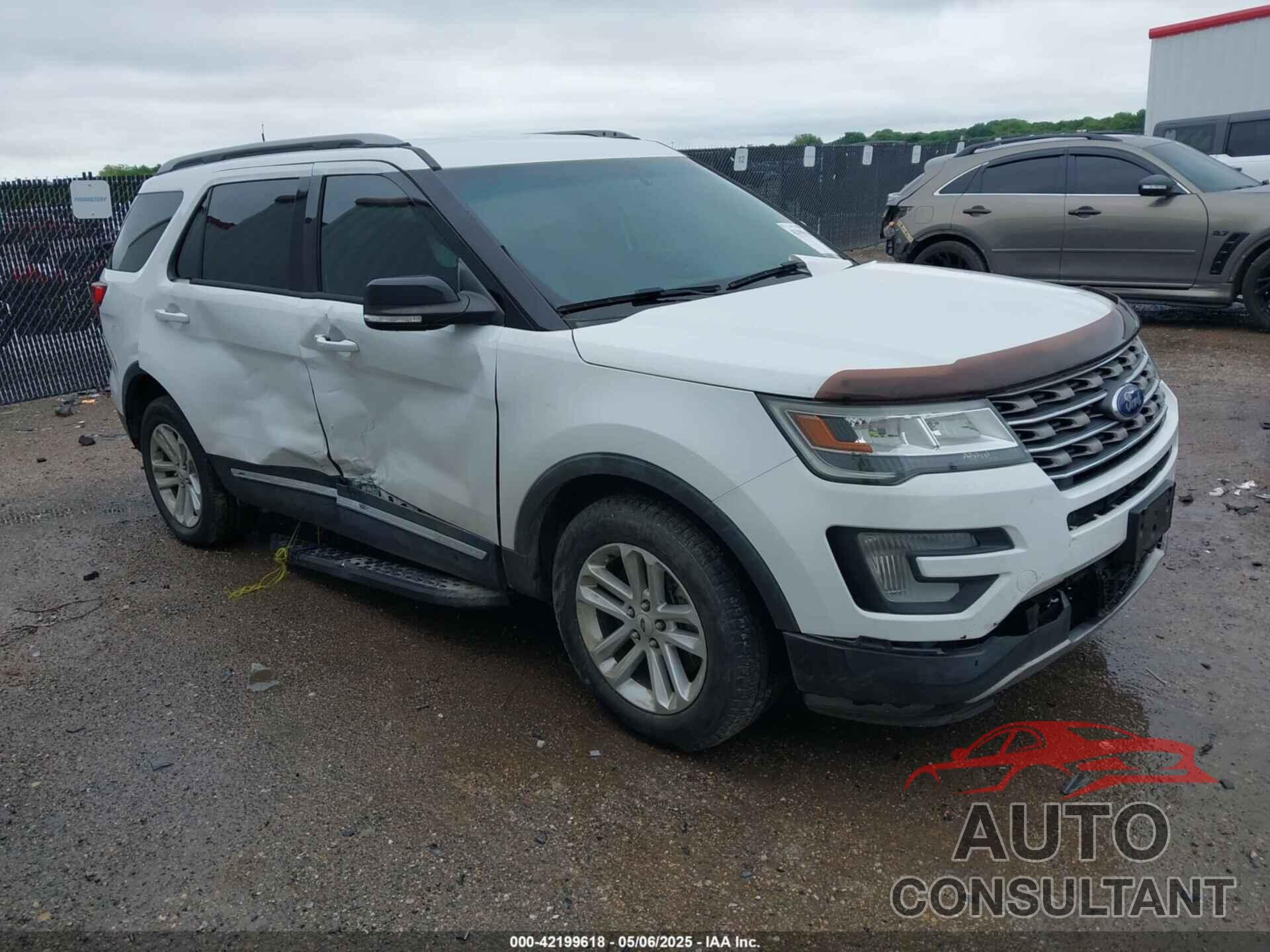 FORD EXPLORER 2017 - 1FM5K7D88HGA26885