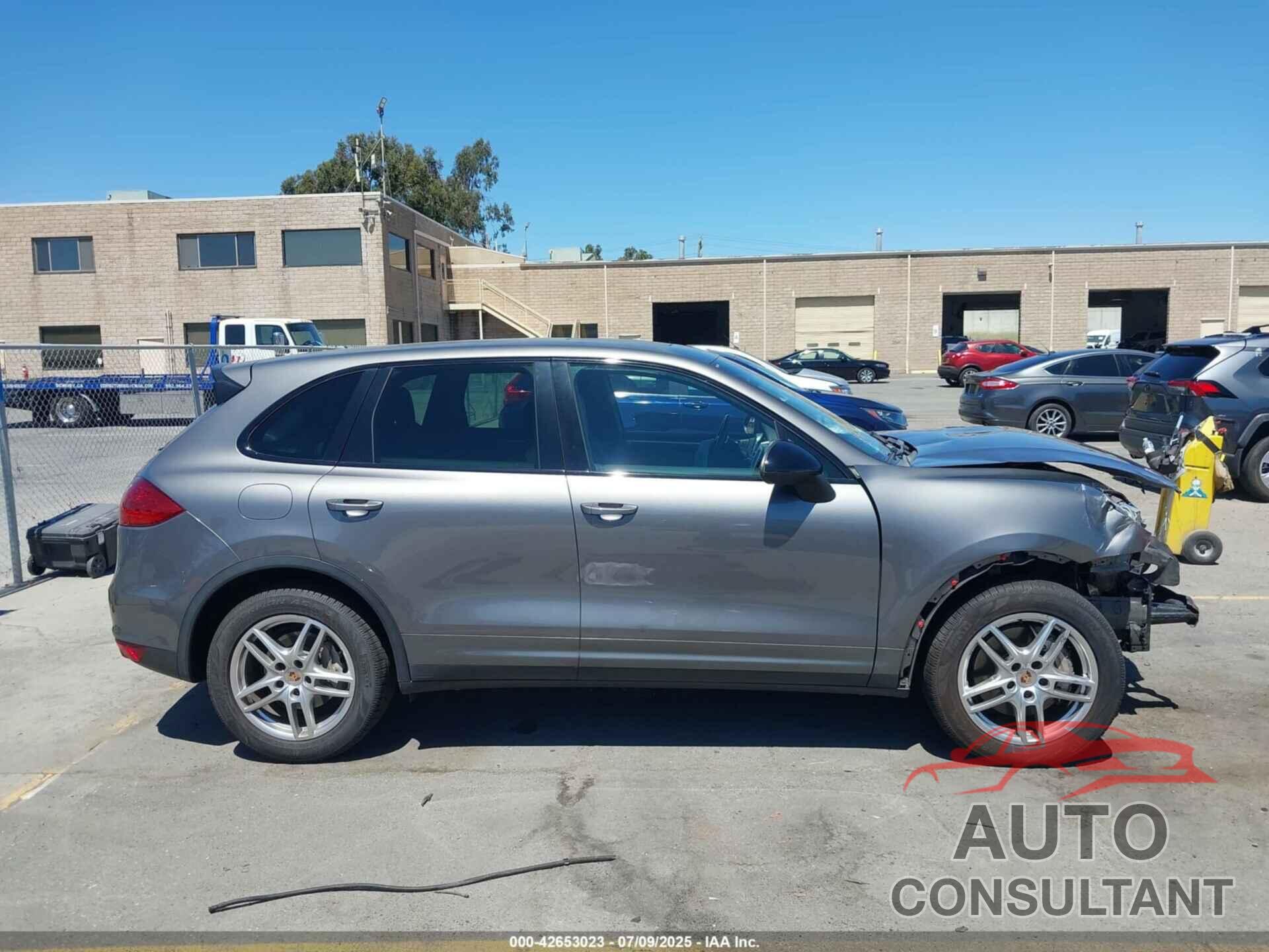 PORSCHE CAYENNE 2014 - WP1AB2A29ELA55755
