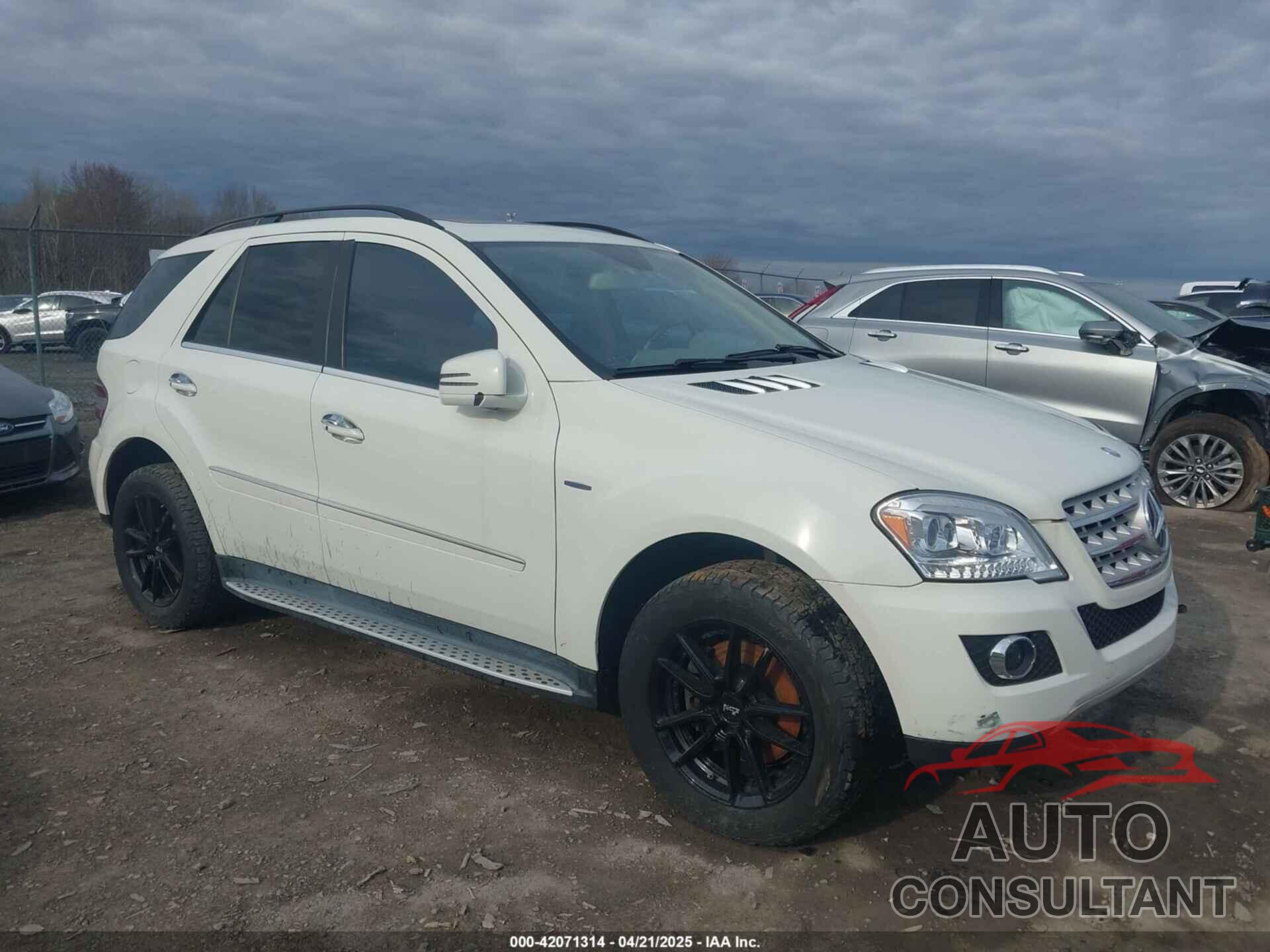 MERCEDES-BENZ ML 350 BLUETEC 2011 - 4JGBB2FB7BA701618