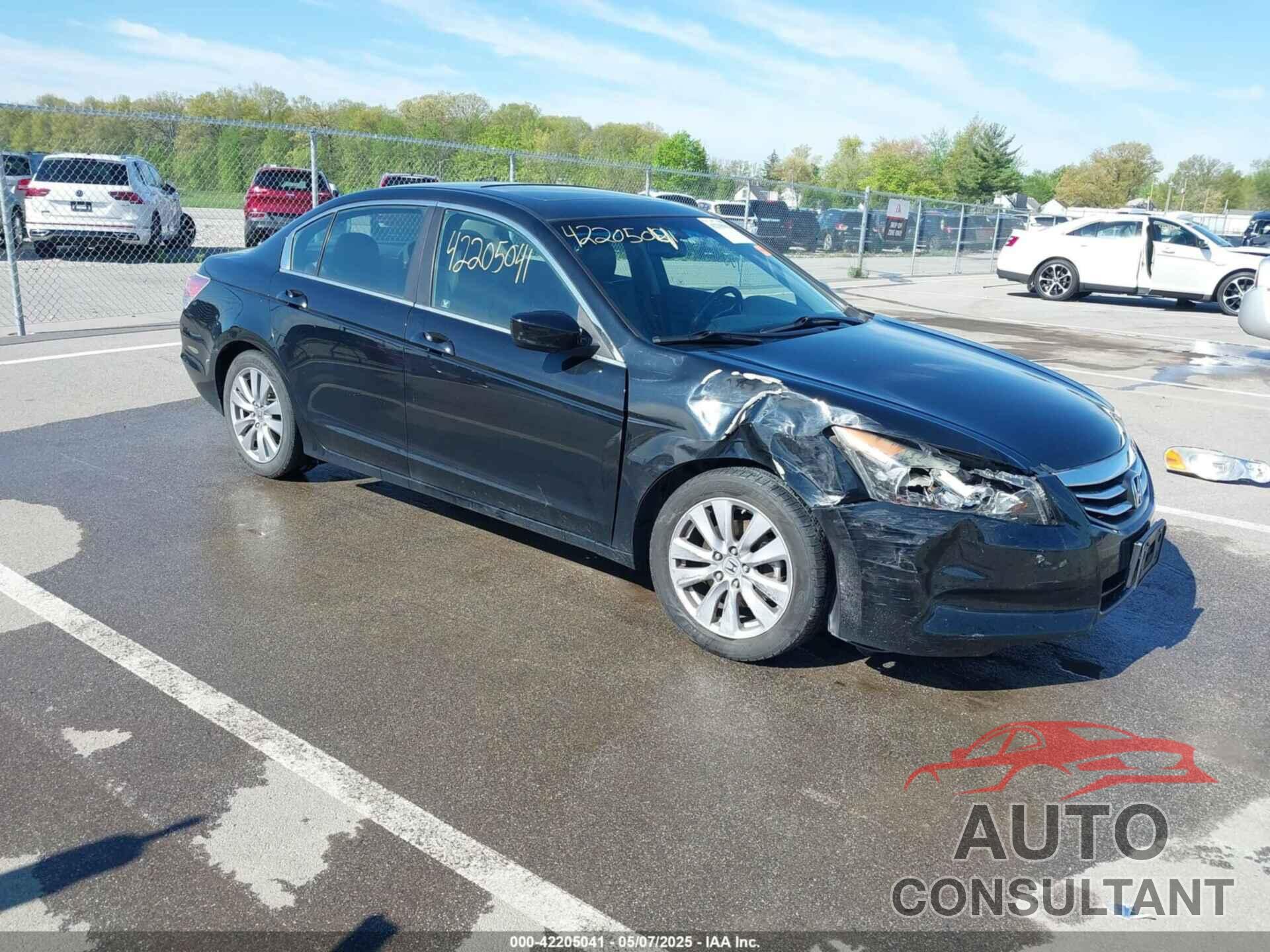 HONDA ACCORD 2011 - 1HGCP2F83BA014846