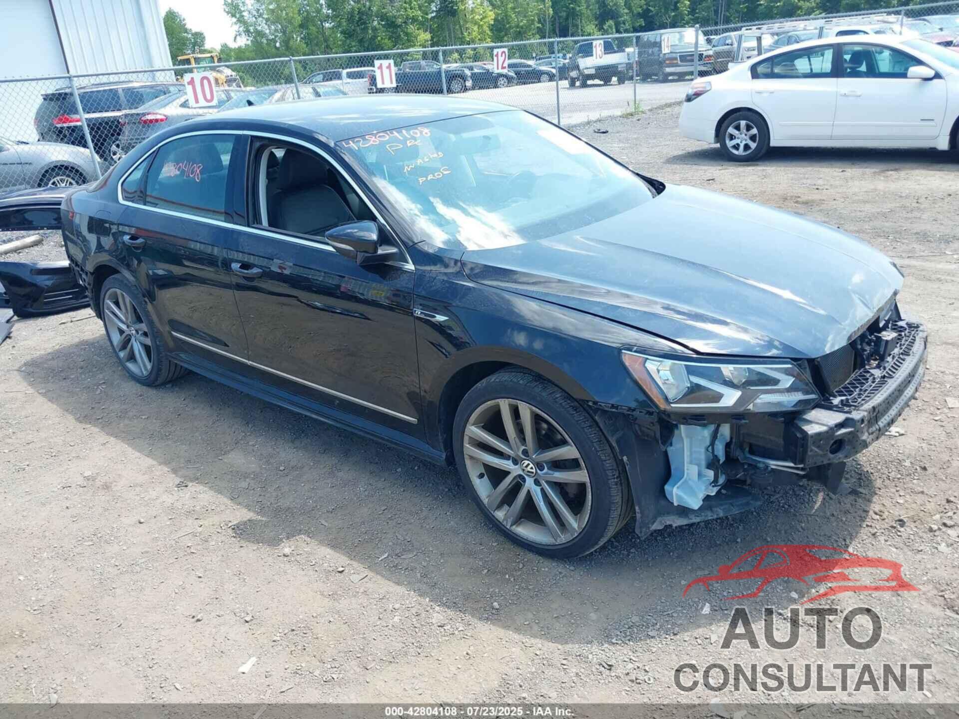 VOLKSWAGEN PASSAT 2017 - 1VWDT7A35HC056985