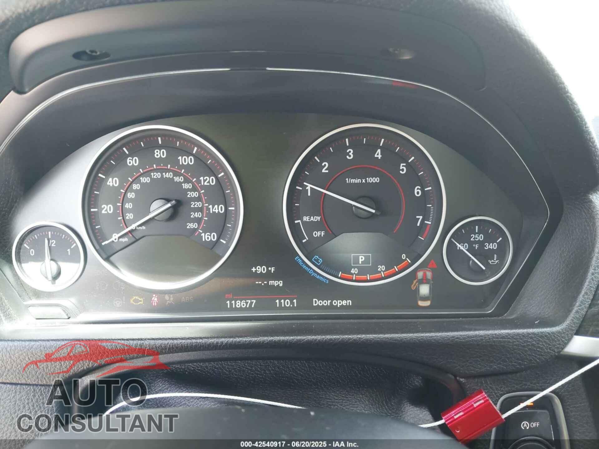 BMW 330I 2017 - WBA8B9G33HNU53879