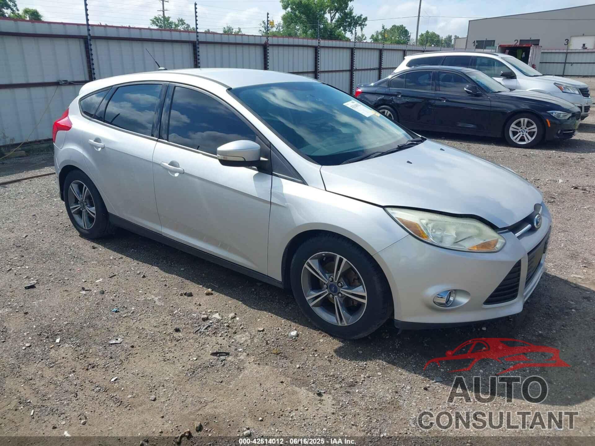 FORD FOCUS 2014 - 1FADP3K20EL440521