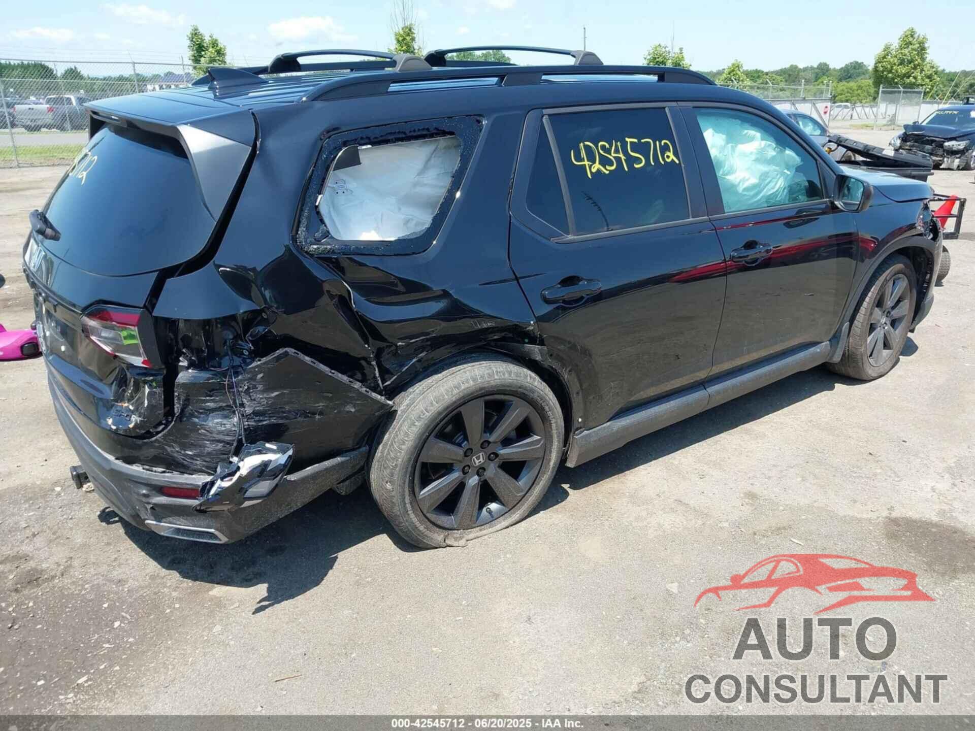 HONDA PILOT 2023 - 5FNYG1H36PB024804