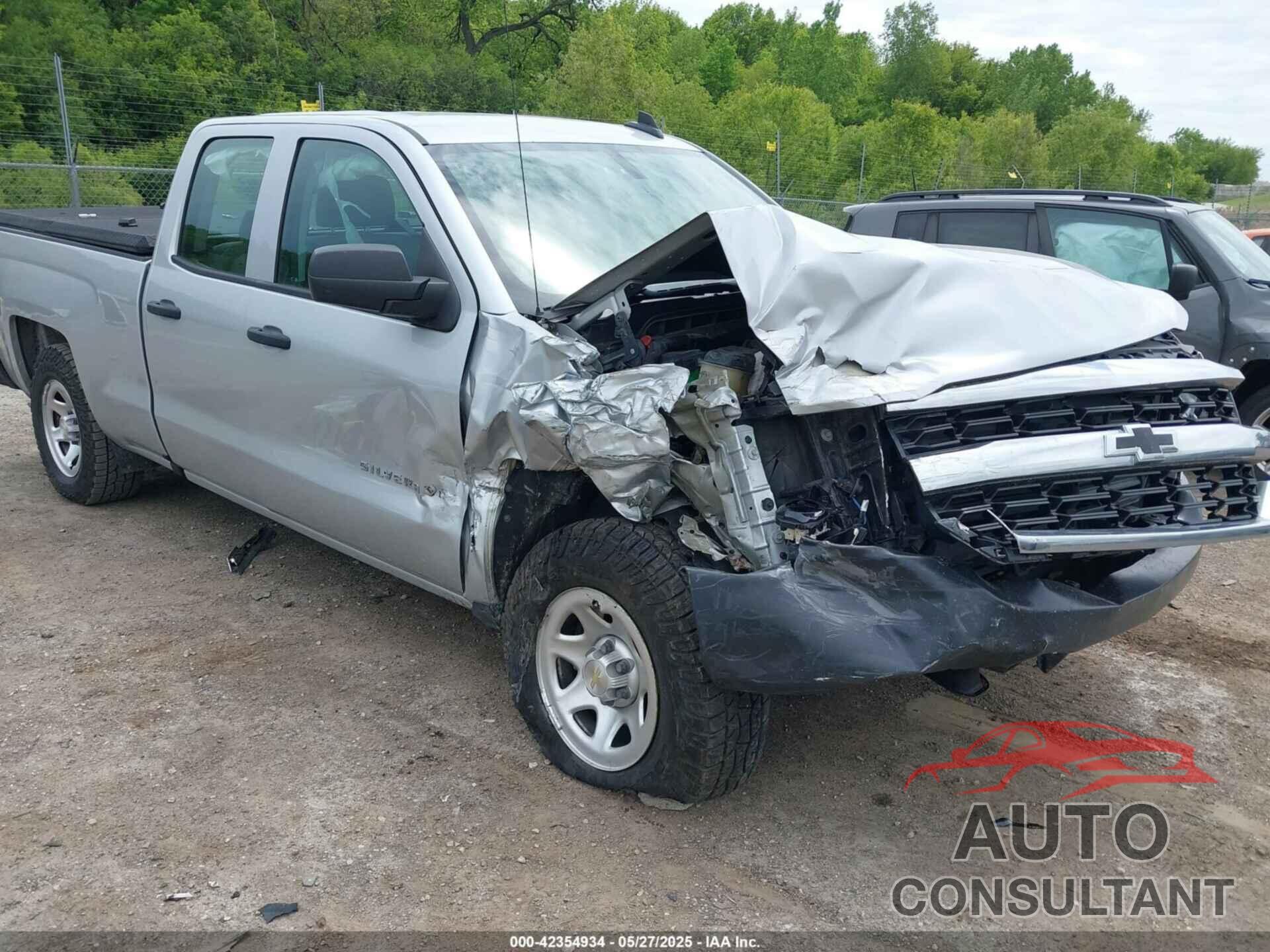 CHEVROLET SILVERADO 1500 2017 - 1GCRCNEH2HZ299430