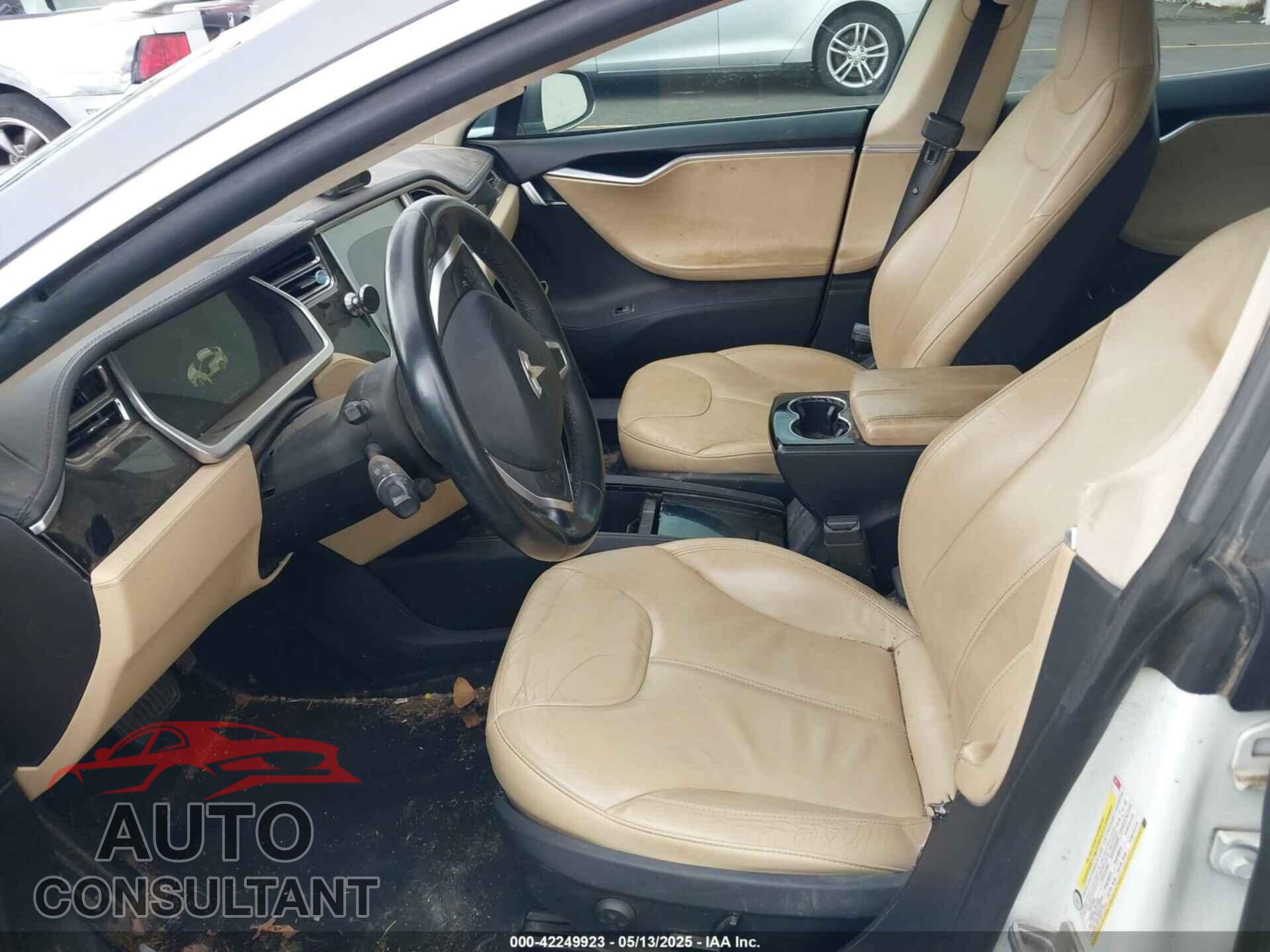 TESLA MODEL S 2012 - 5YJSA1CN8CFP02687
