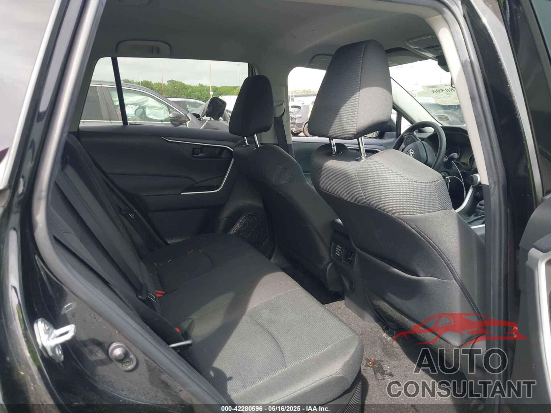 TOYOTA RAV4 HYBRID 2022 - 2T3MWRFV3NW130185