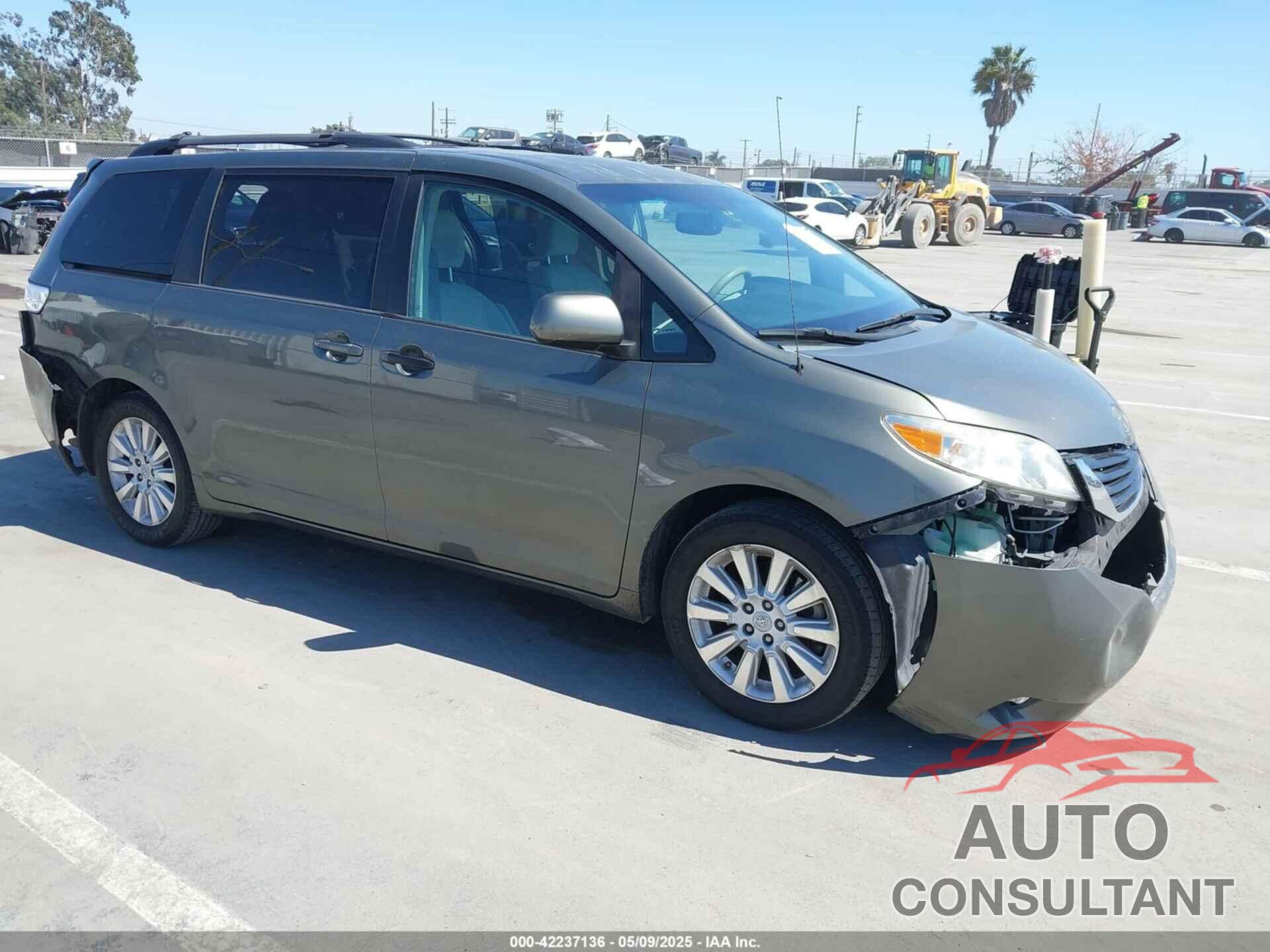 TOYOTA SIENNA 2012 - 5TDJK3DC8CS031308