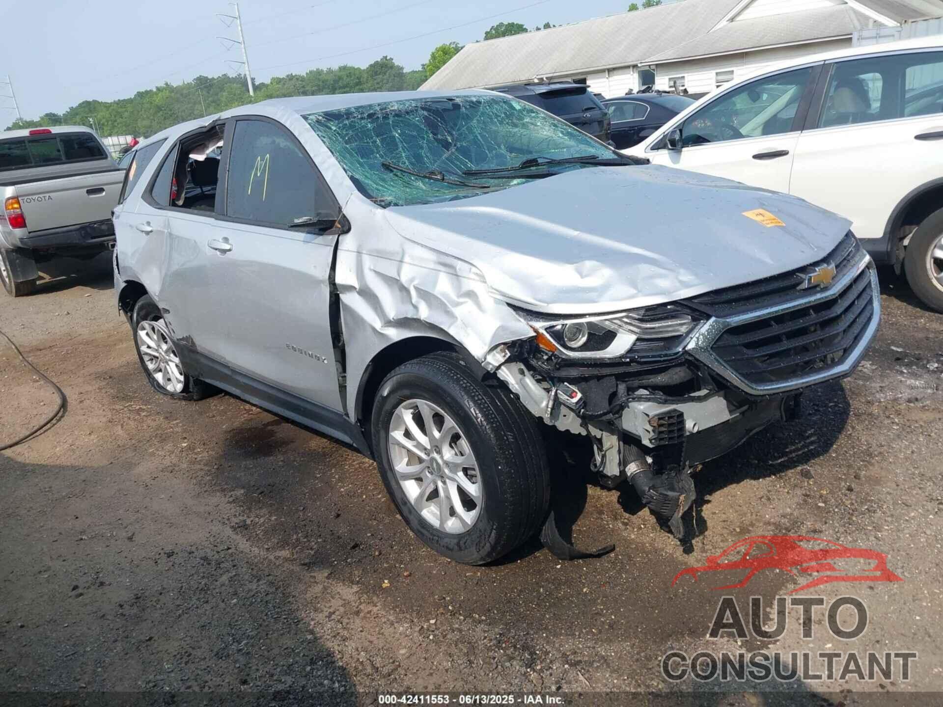 CHEVROLET EQUINOX 2020 - 3GNAXHEV7LS686996
