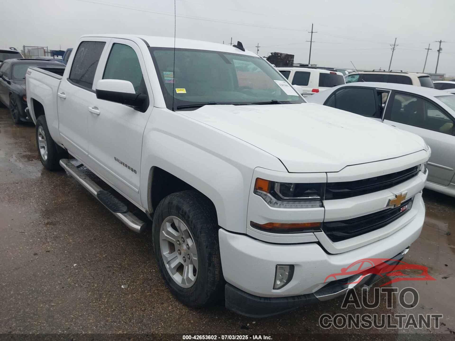 CHEVROLET SILVERADO 1500 2017 - 3GCUKREC1HG107987