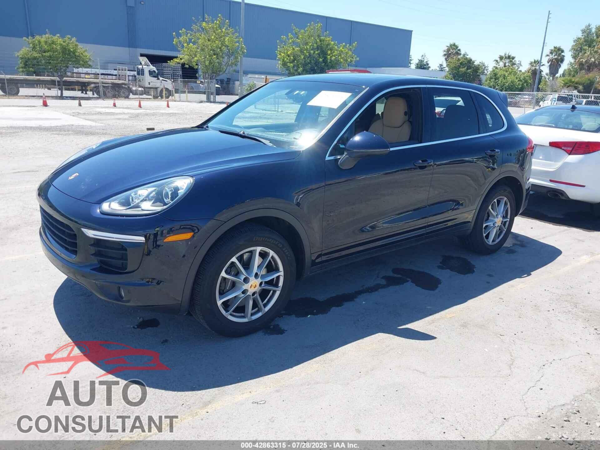 PORSCHE CAYENNE 2017 - WP1AA2A26HKA89780