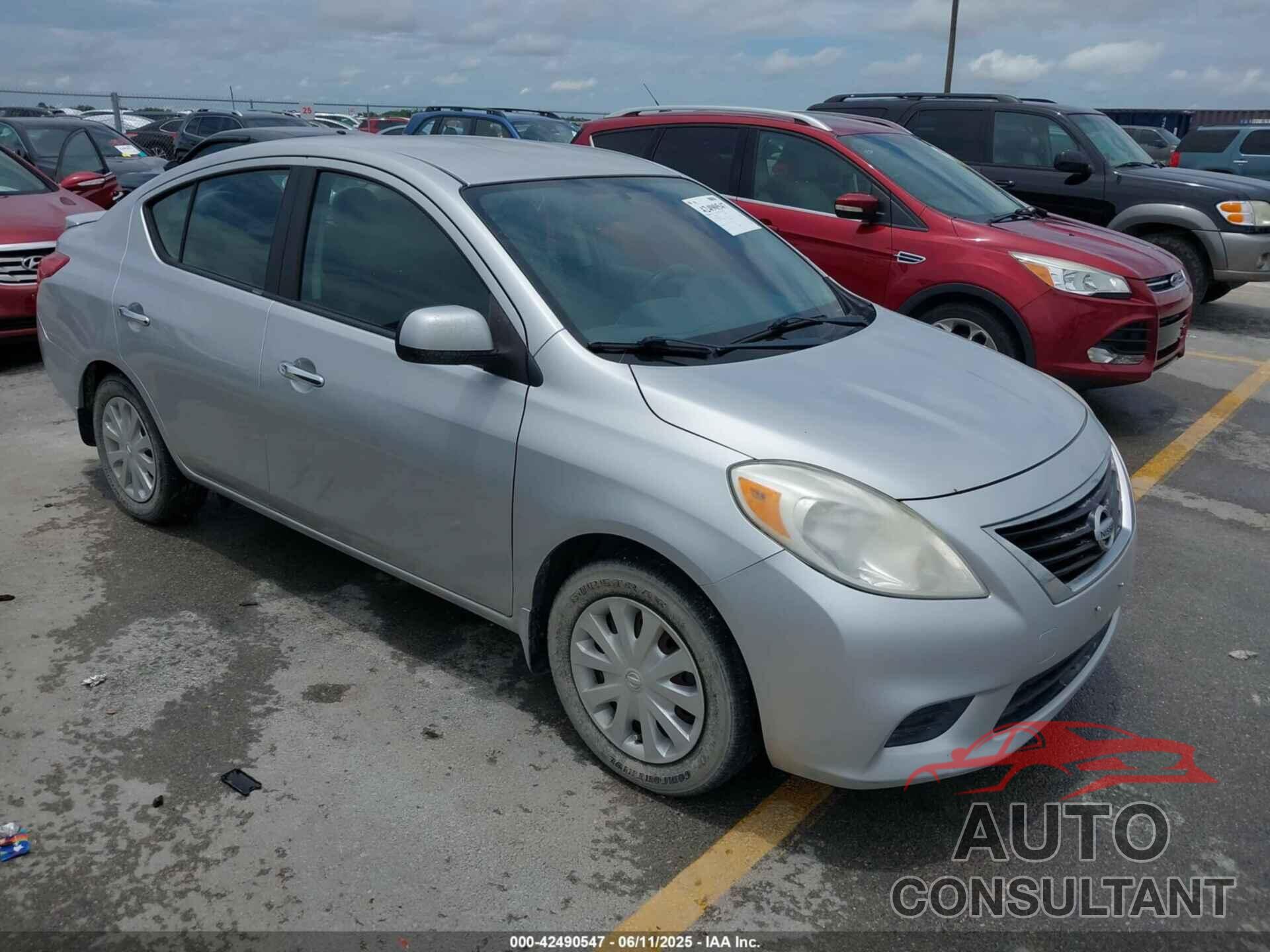 NISSAN VERSA 2013 - 3N1CN7AP6DL871211