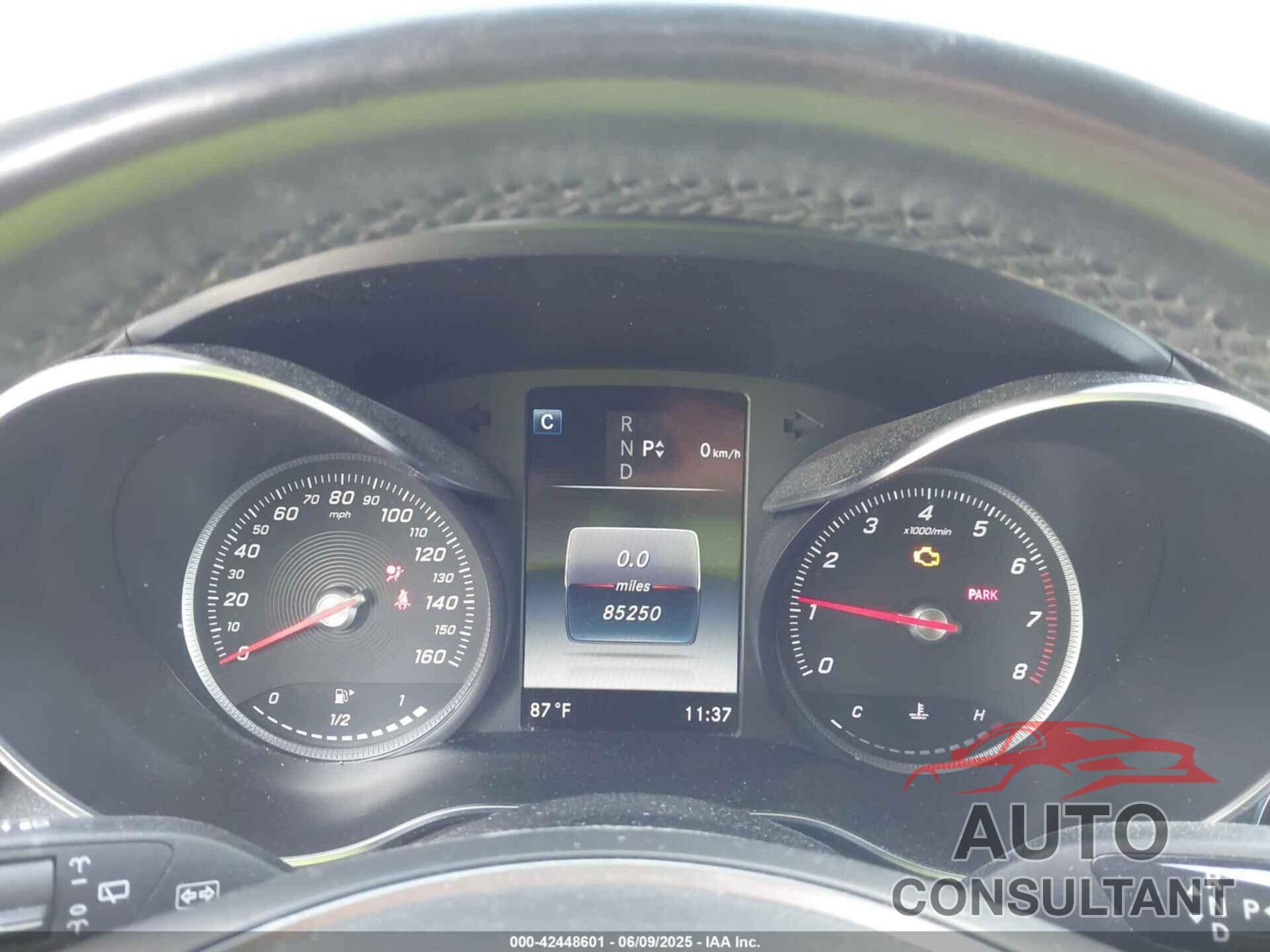 MERCEDES-BENZ GLC 300 2018 - WDC0G4KB3JV032831