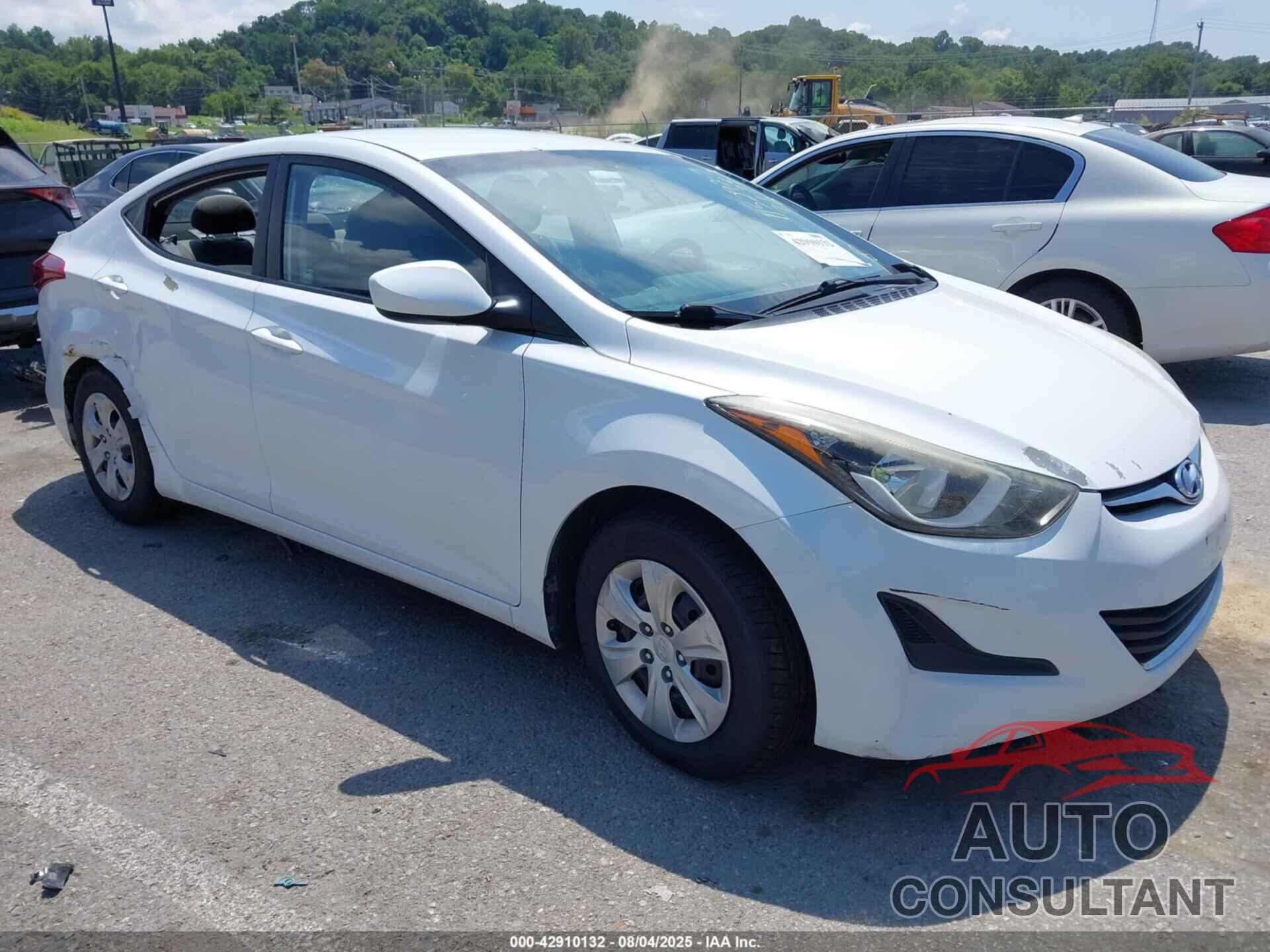 HYUNDAI ELANTRA 2016 - 5NPDH4AE9GH665021