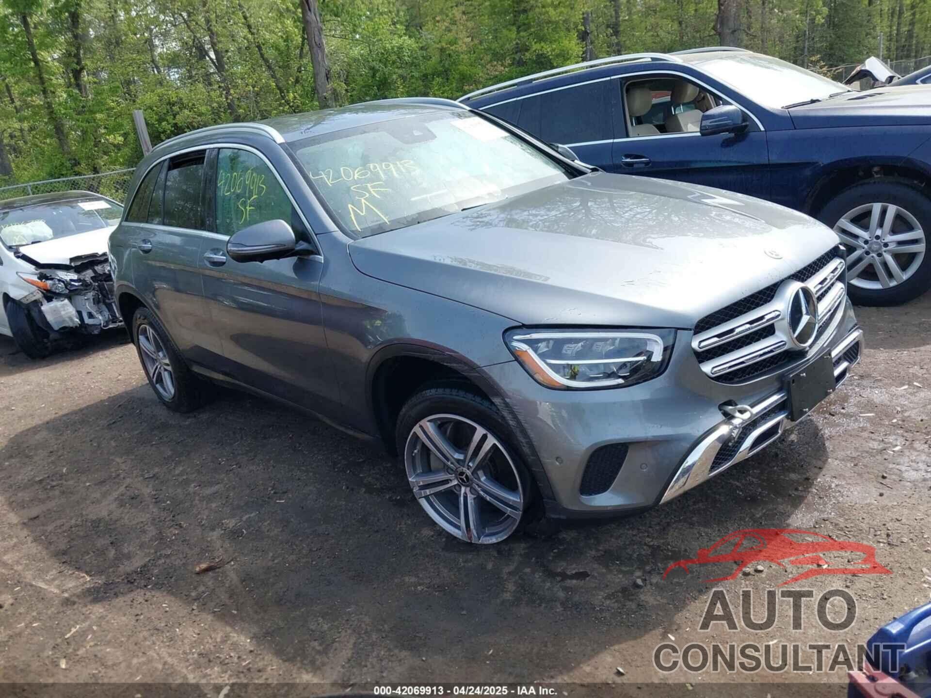 MERCEDES-BENZ GLC 300 2022 - W1N0G8EB3NV333526