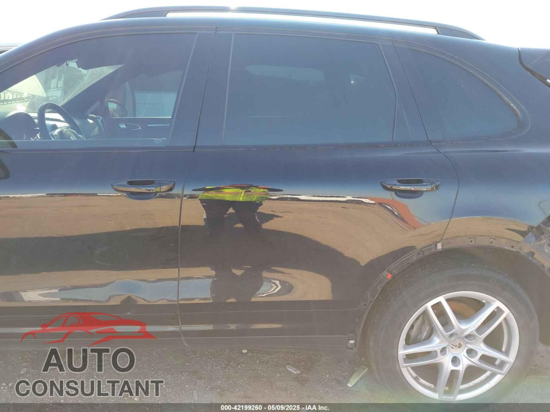 PORSCHE CAYENNE 2012 - WP1AA2A20CLA06038