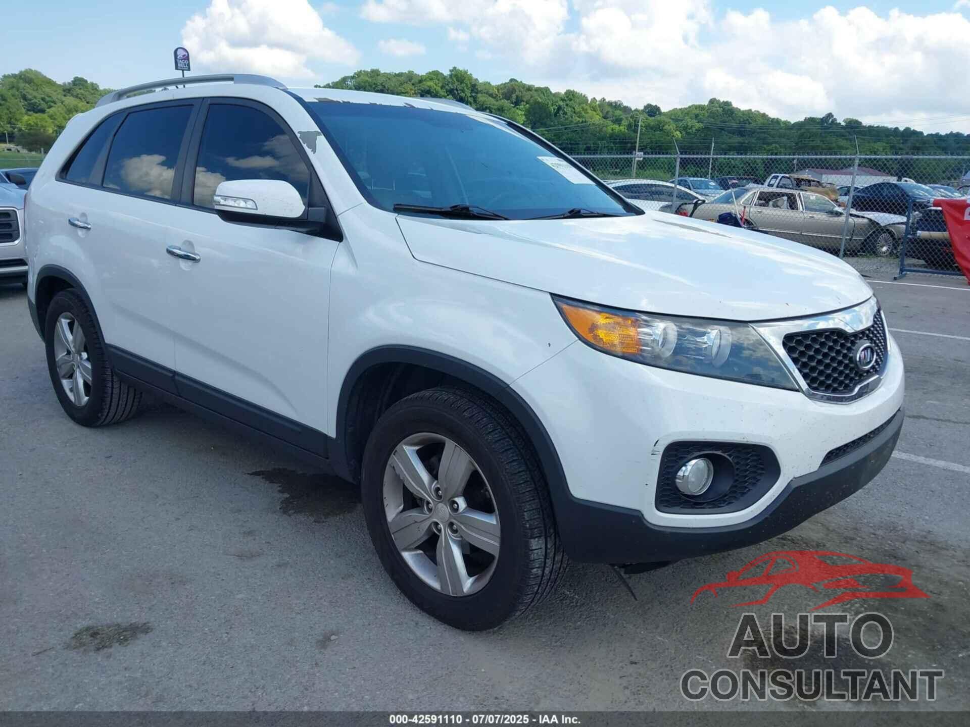 KIA SORENTO 2013 - 5XYKU3A6XDG419619