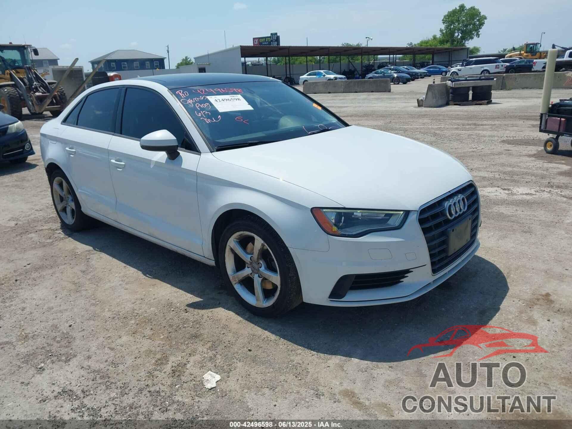 AUDI A3 2015 - WAUACGFF4F1080063