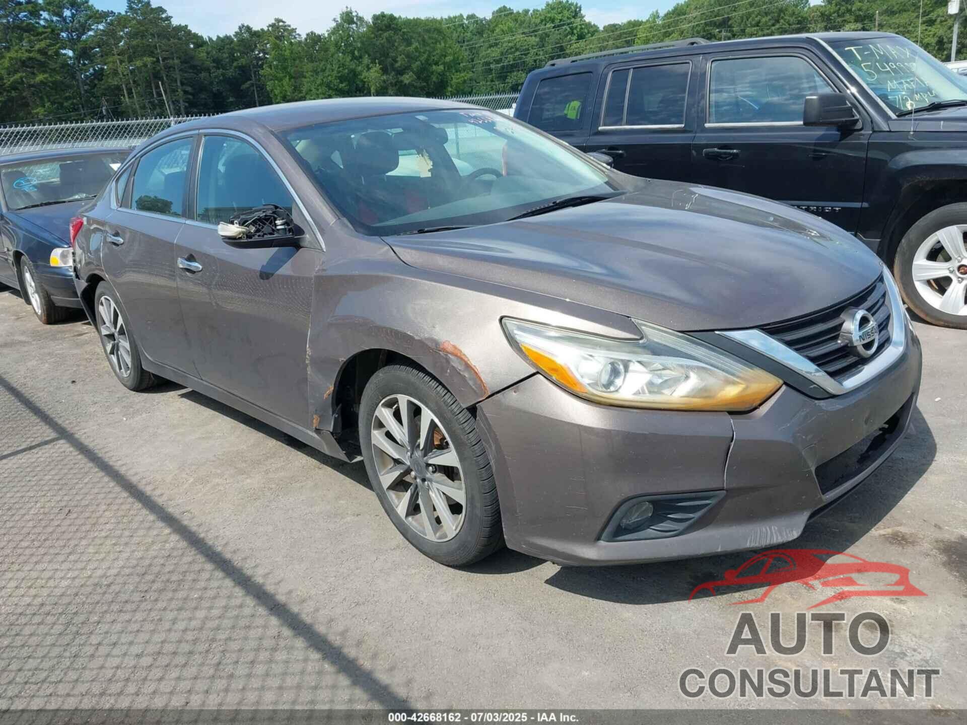 NISSAN ALTIMA 2017 - 1N4AL3AP8HC113493