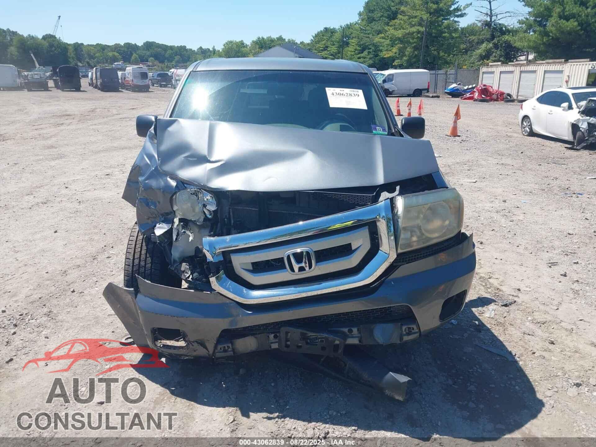 HONDA PILOT 2011 - 5FNYF4H20BB039139