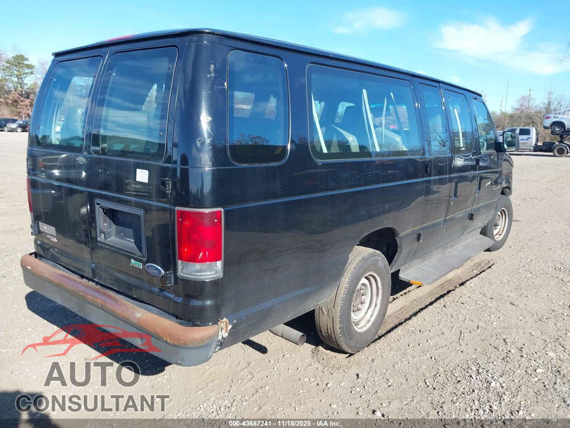 FORD E-350 SUPER DUTY 2012 - 1FBSS3BL0CDA58154