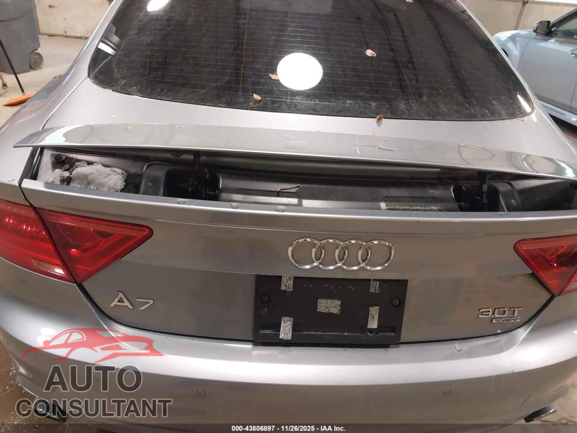 AUDI A7 2013 - WAUYGAFC8DN057817