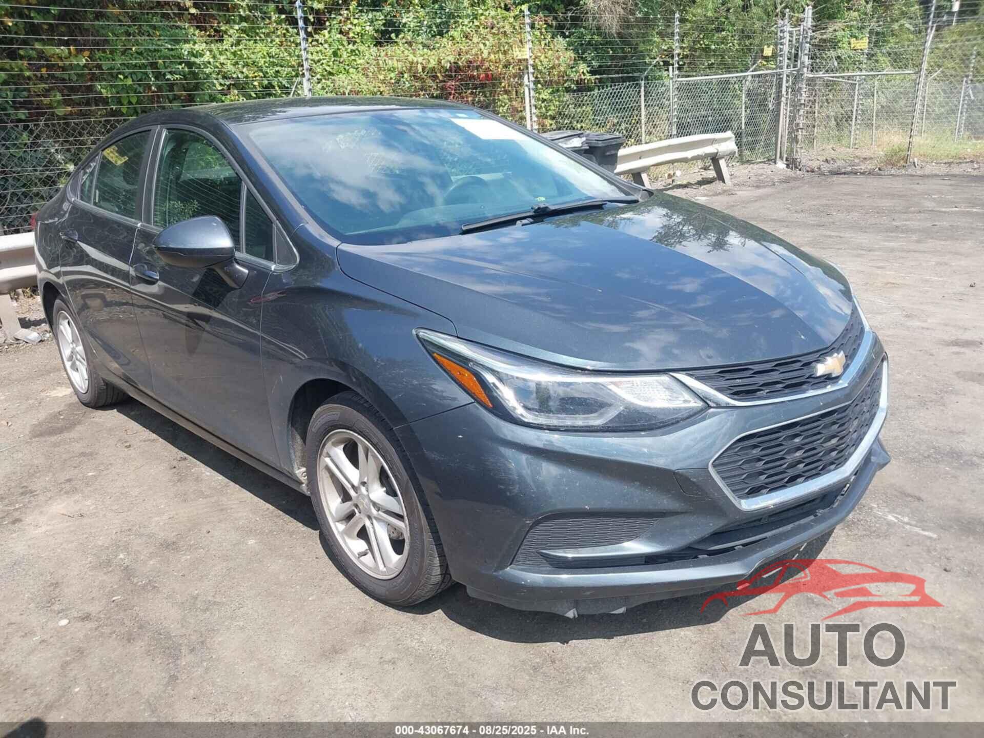 CHEVROLET CRUZE 2017 - 1G1BE5SMXH7218420