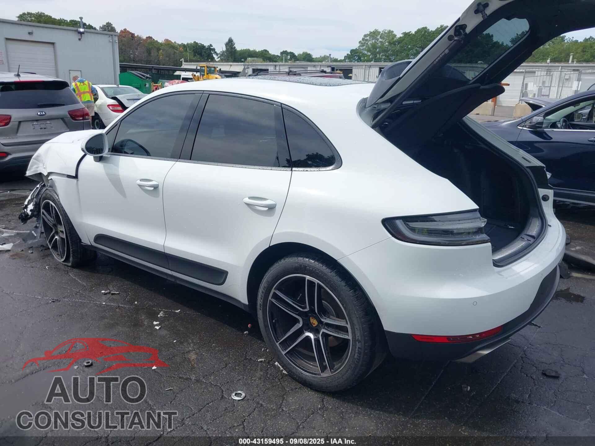 PORSCHE MACAN 2021 - WP1AA2A57MLB16516