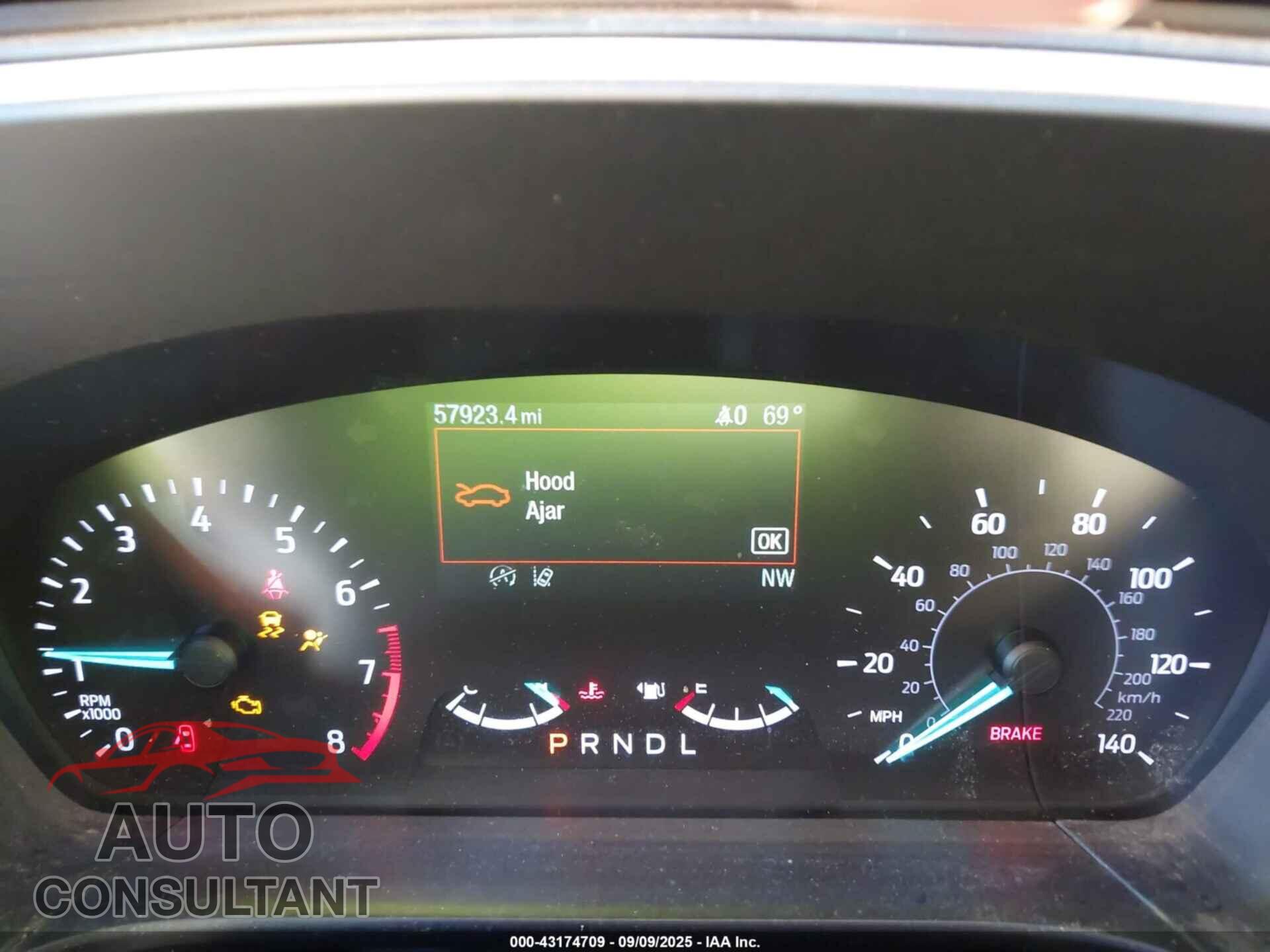 FORD ESCAPE 2020 - 1FMCU9H60LUA89379