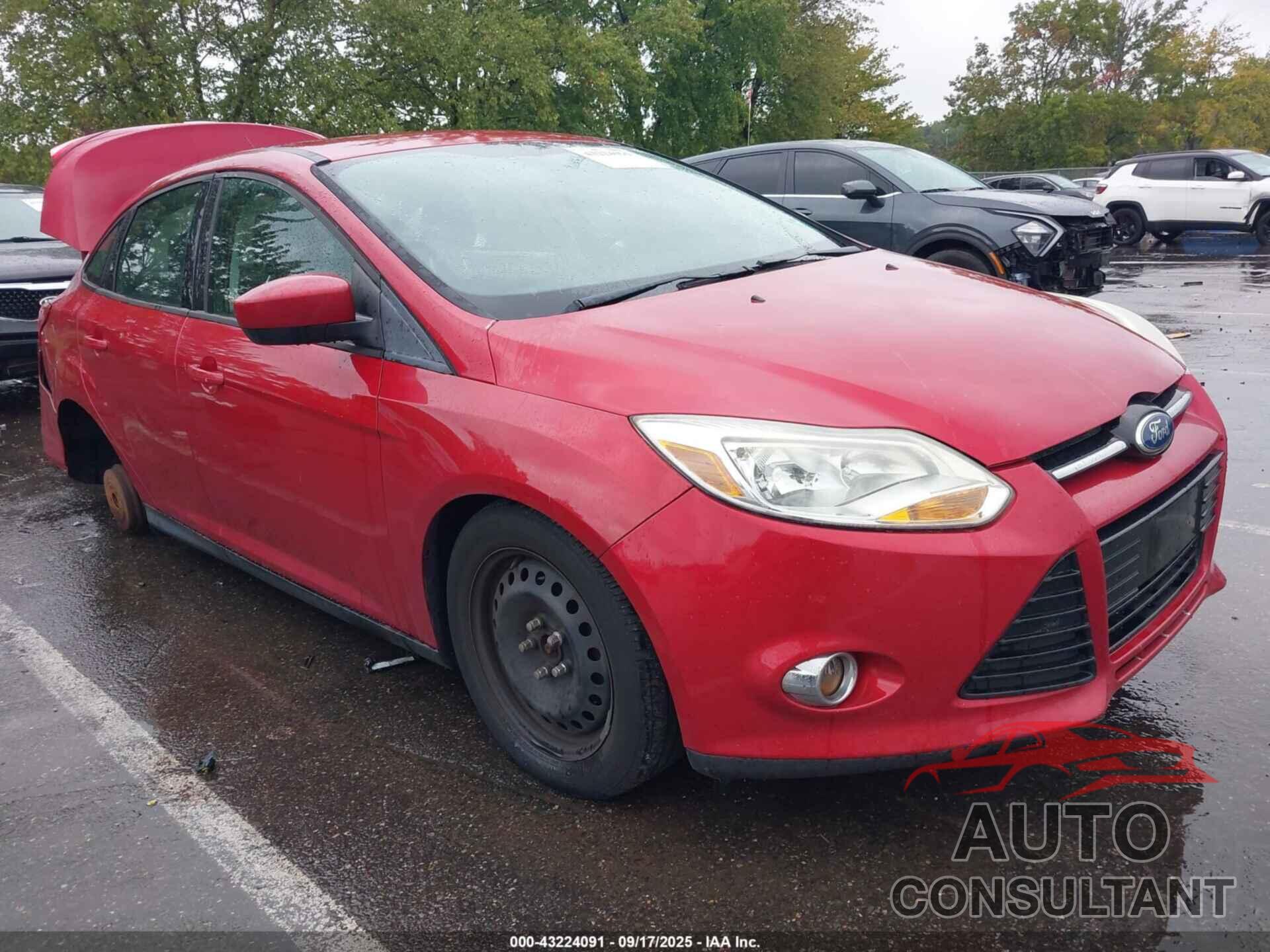 FORD FOCUS 2012 - 1FAHP3F28CL255786