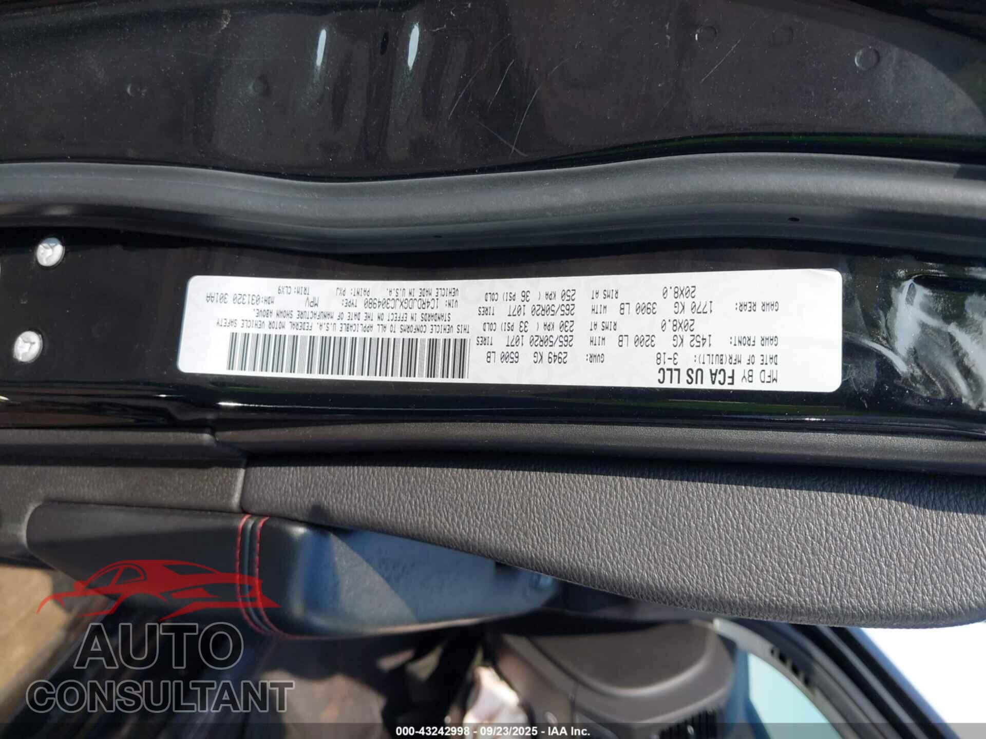 DODGE DURANGO 2018 - 1C4RDJDGXJC304980