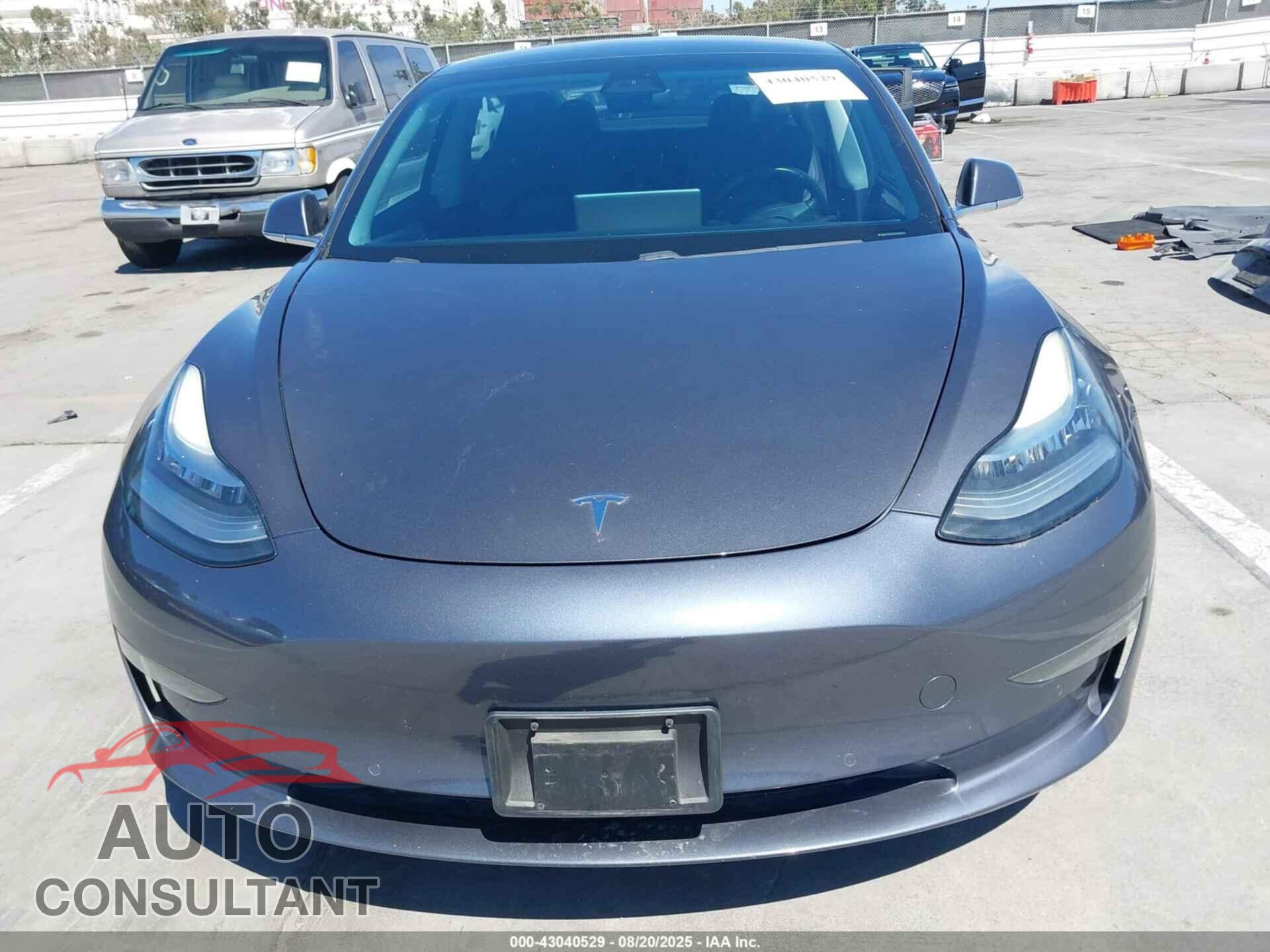TESLA MODEL 3 2018 - 5YJ3E1EA2JF041982