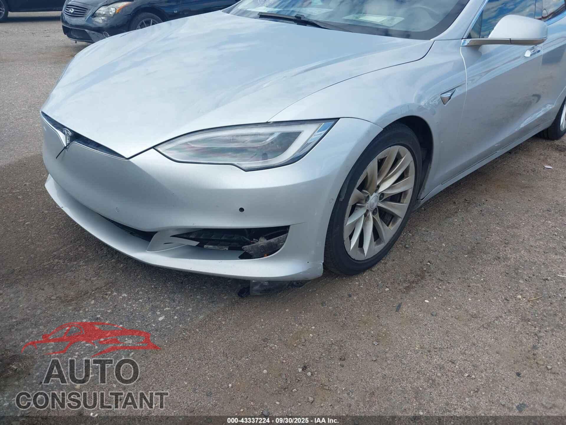 TESLA MODEL S 2017 - 5YJSA1E23HF185115