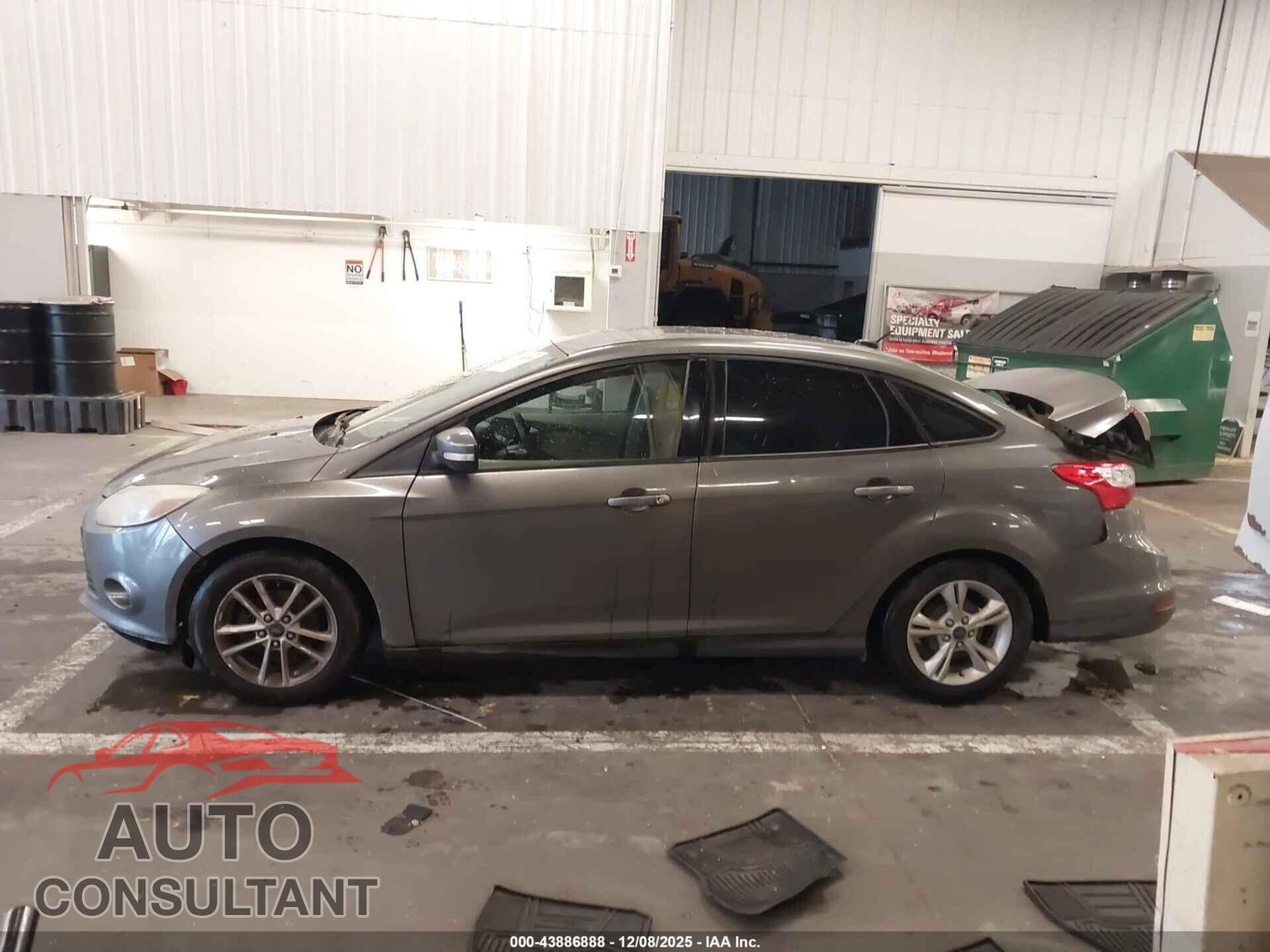 FORD FOCUS 2014 - 1FADP3F21EL113393