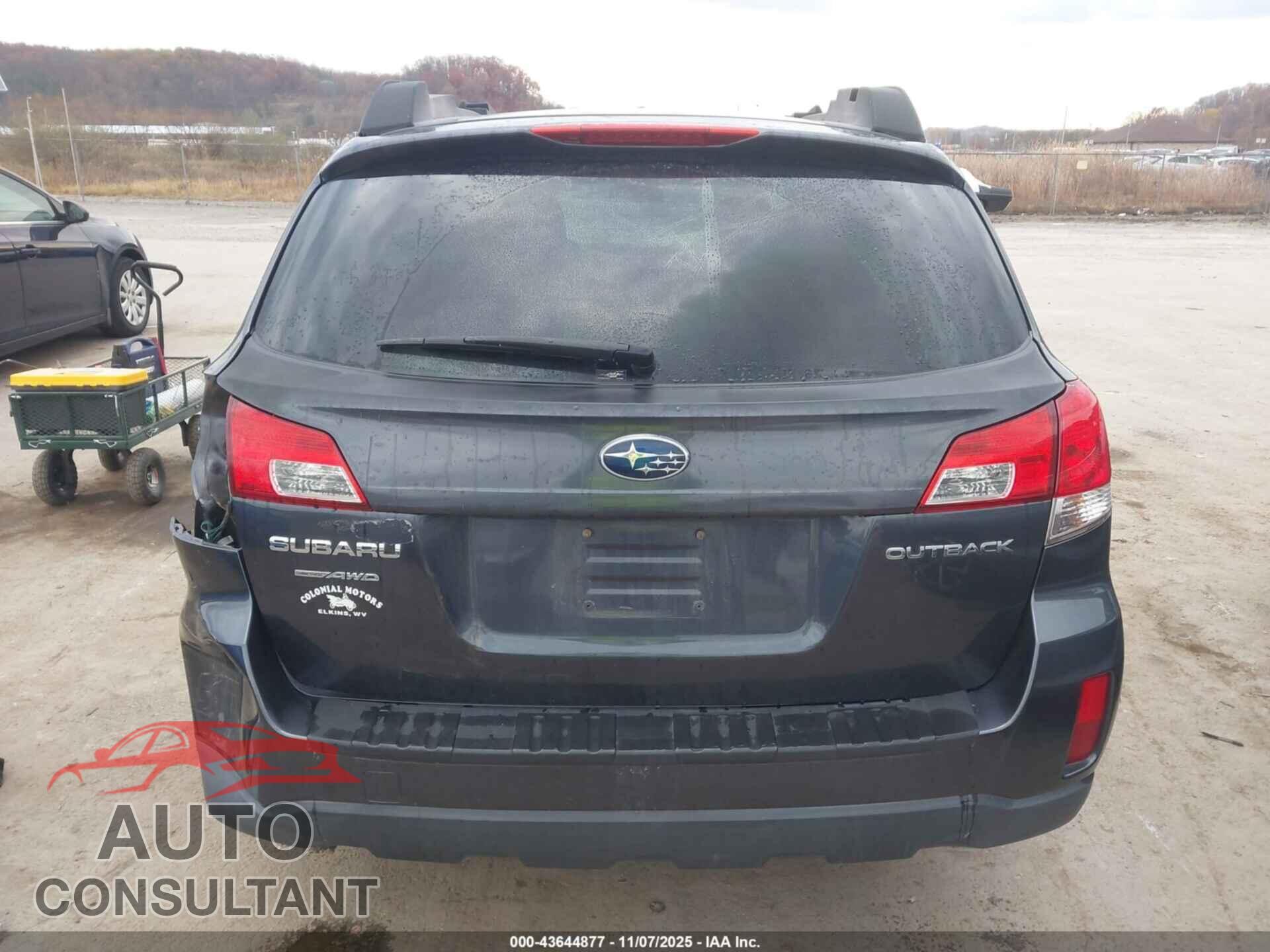 SUBARU OUTBACK 2013 - 4S4BRCCC7D3200718