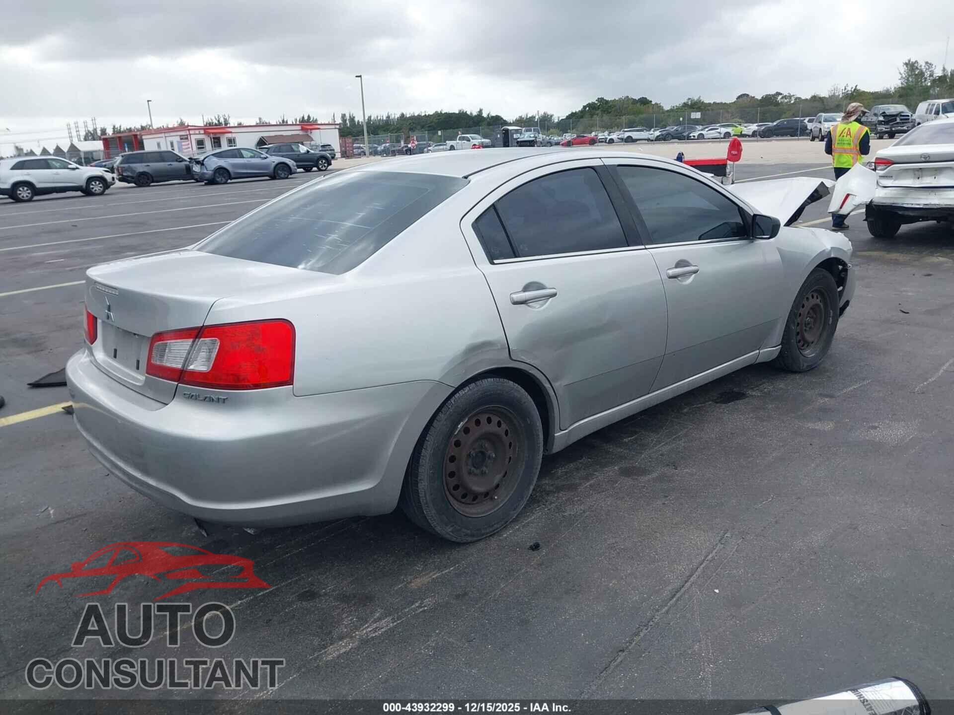 MITSUBISHI GALANT 2011 - 4A32B3FF2BE013027