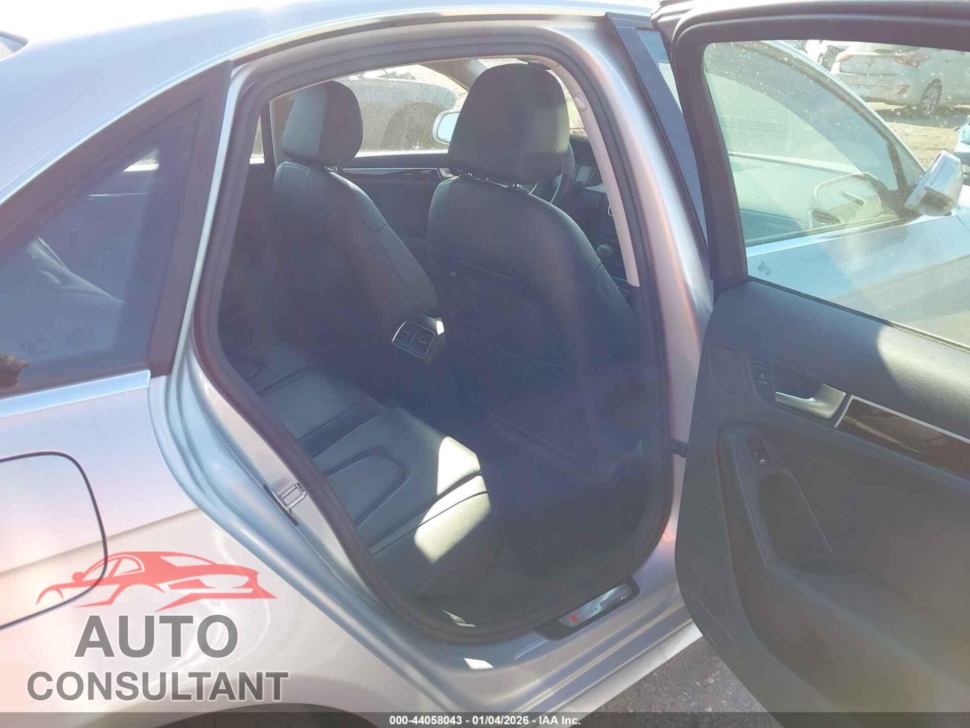 AUDI A4 2012 - WAUFFAFLXCN005145