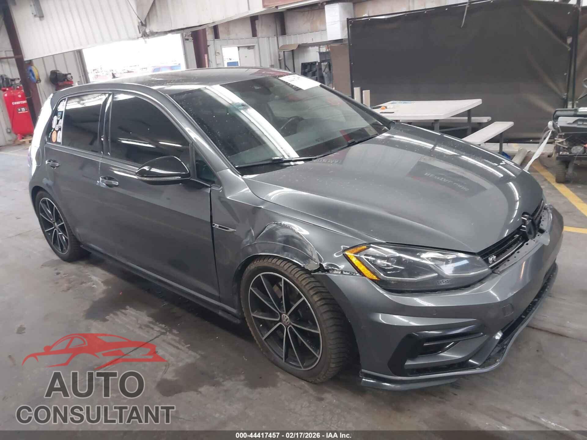 VOLKSWAGEN GOLF R 2018 - WVWWF7AU2JW202064