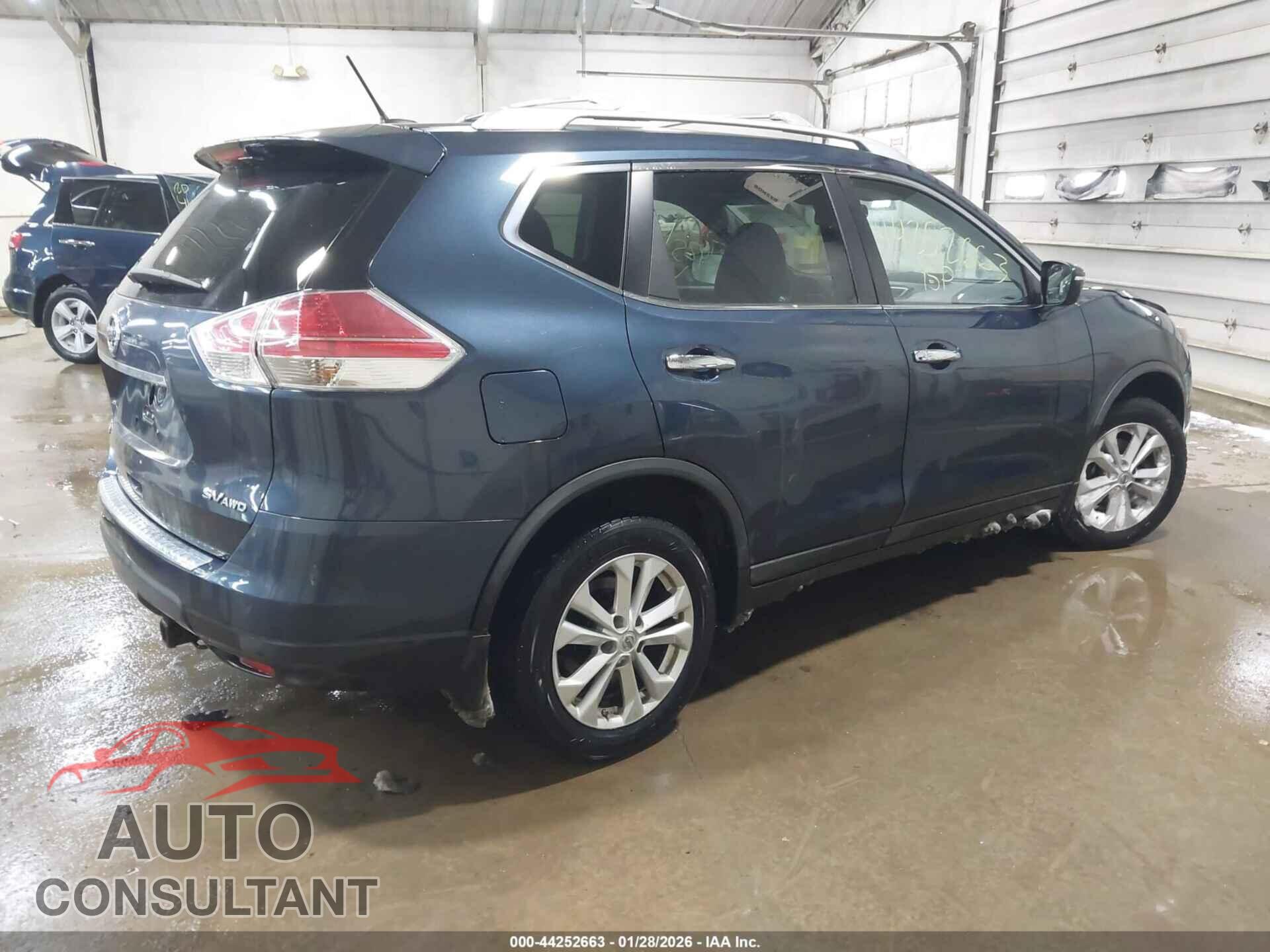 NISSAN ROGUE 2015 - KNMAT2MV3FP541105