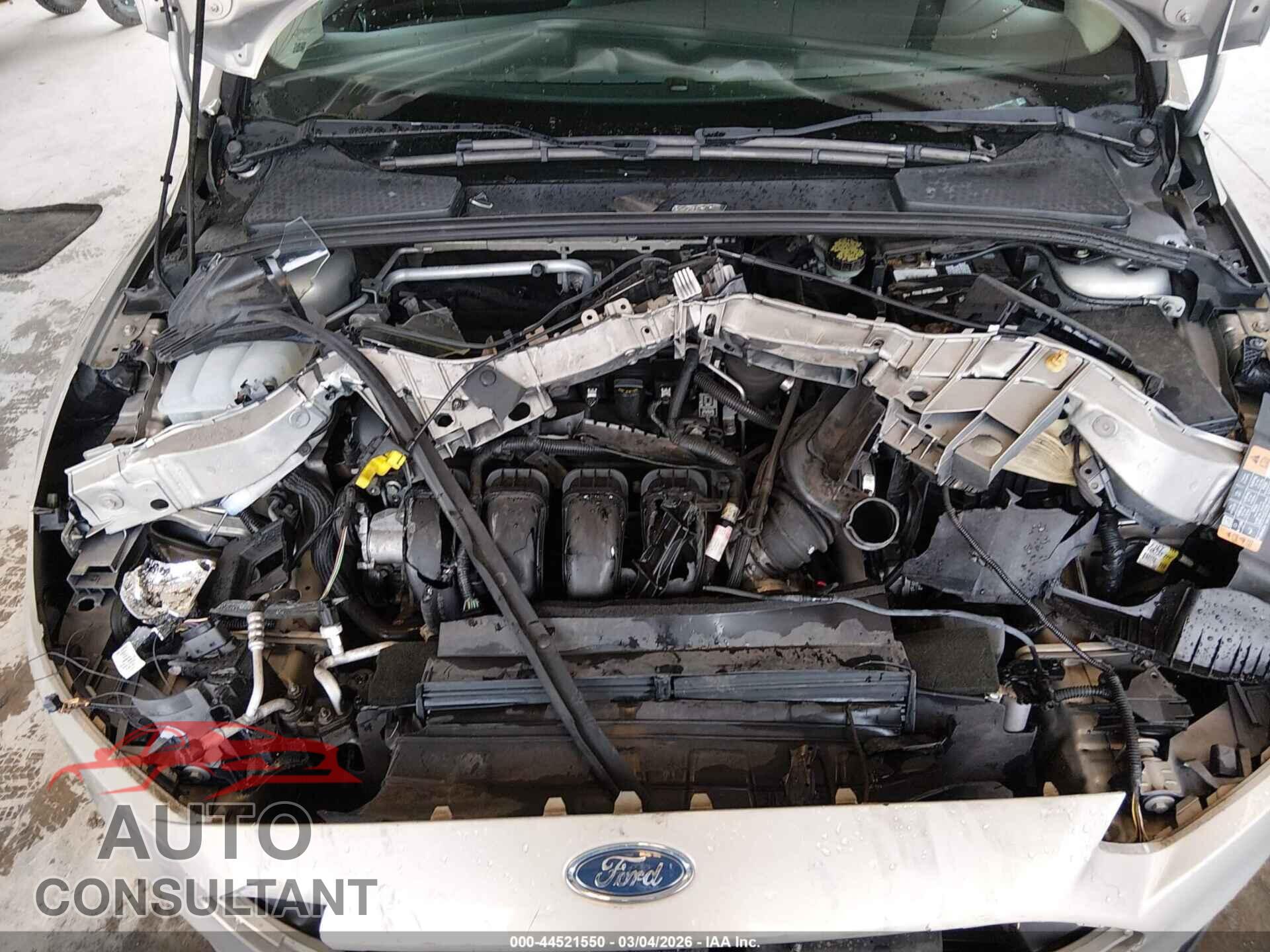 FORD FOCUS 2015 - 1FADP3F23FL231530